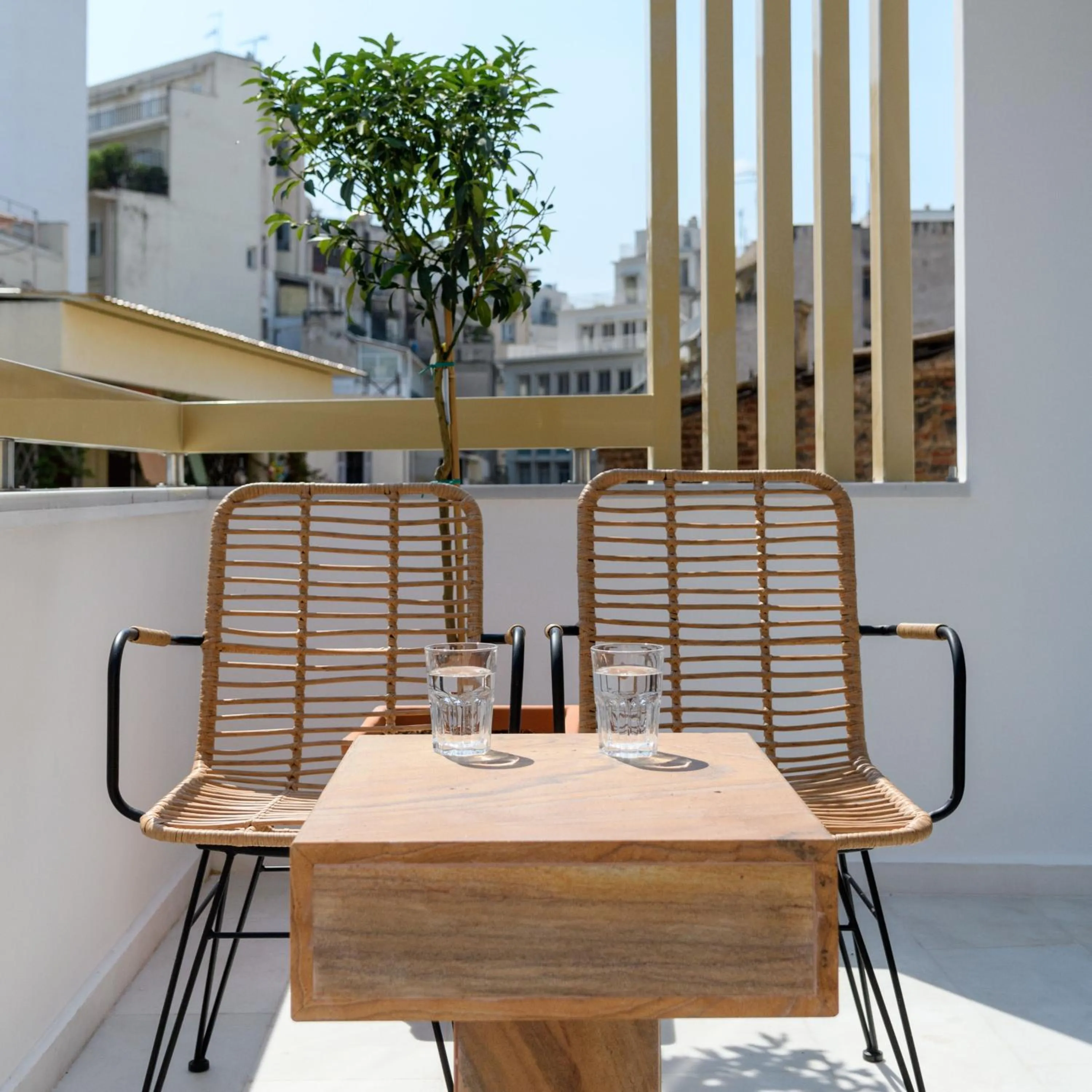 Patio in Fos DownTown Suites