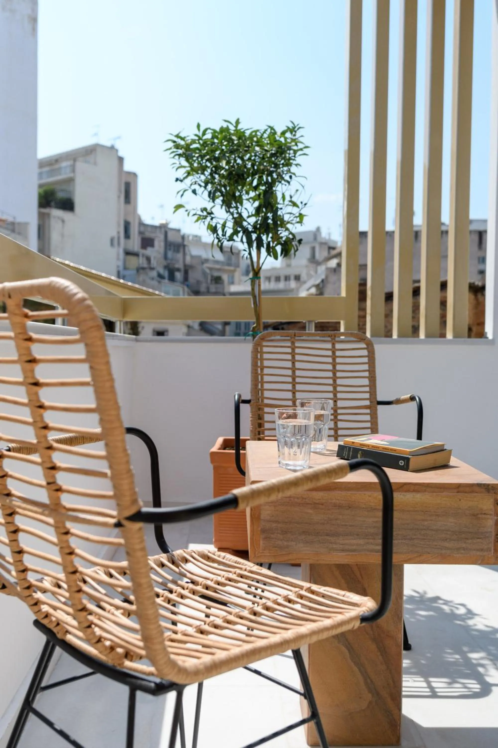 Balcony/Terrace in Fos DownTown Suites