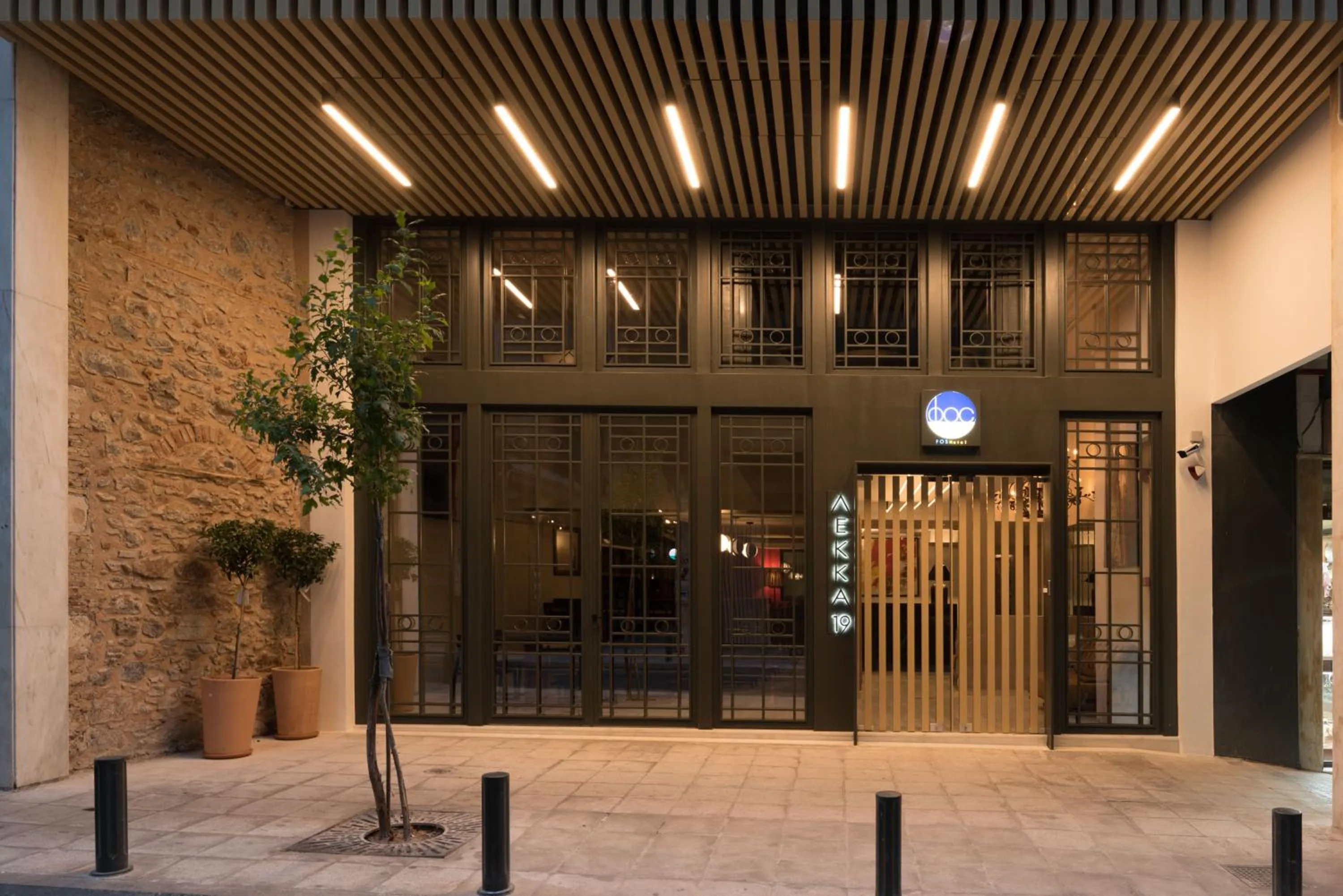 Facade/entrance in Fos DownTown Suites