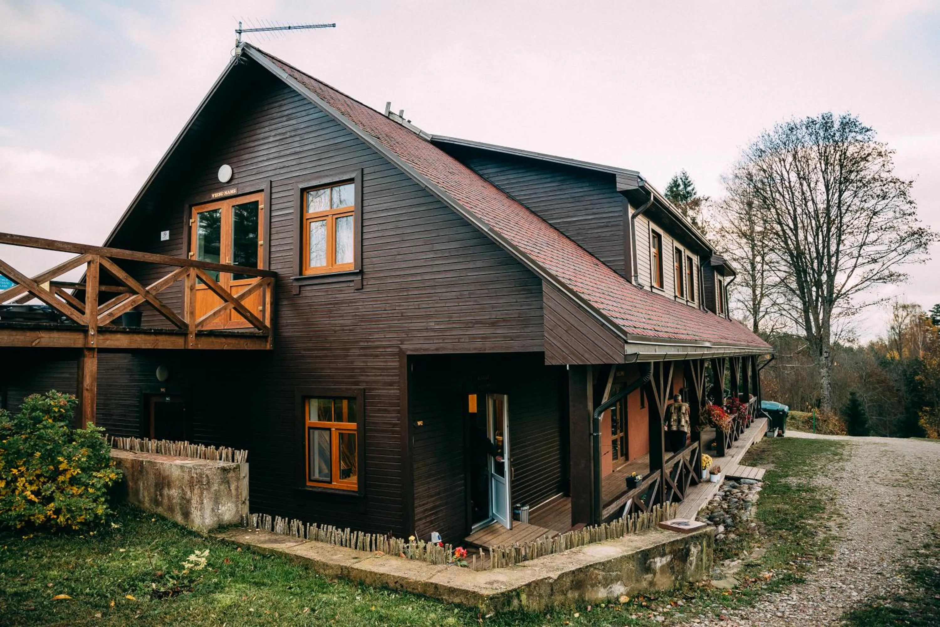 Property building in Weavers' Guest House Kalndaki