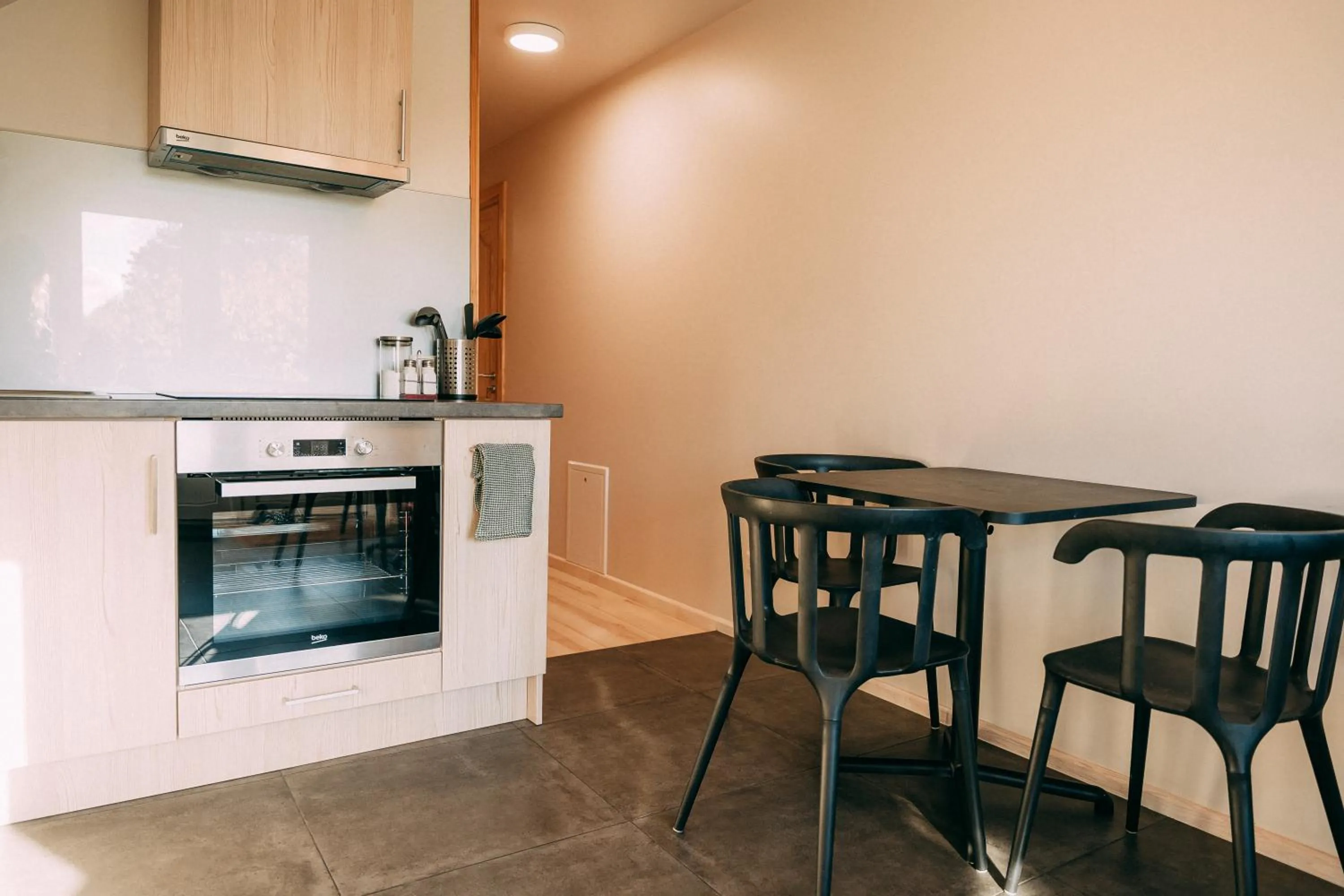 kitchen in Weavers' Guest House Kalndaki