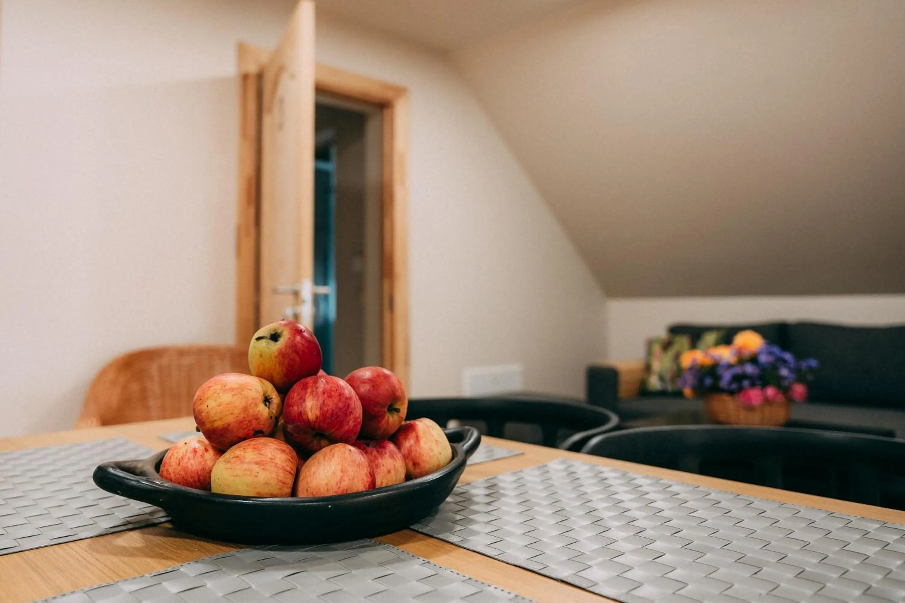Living room in Weavers' Guest House Kalndaki