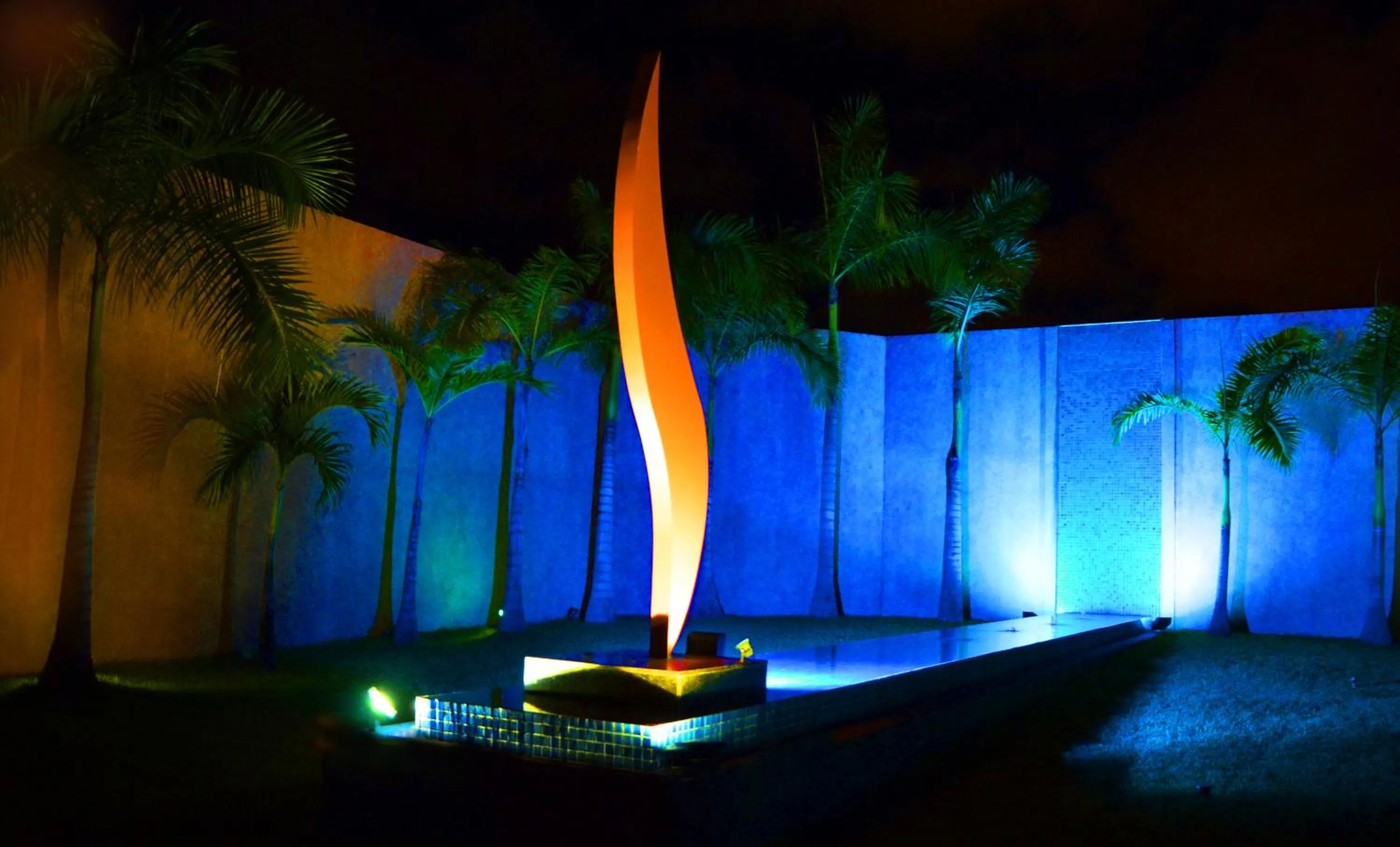 Garden in Forum Motel