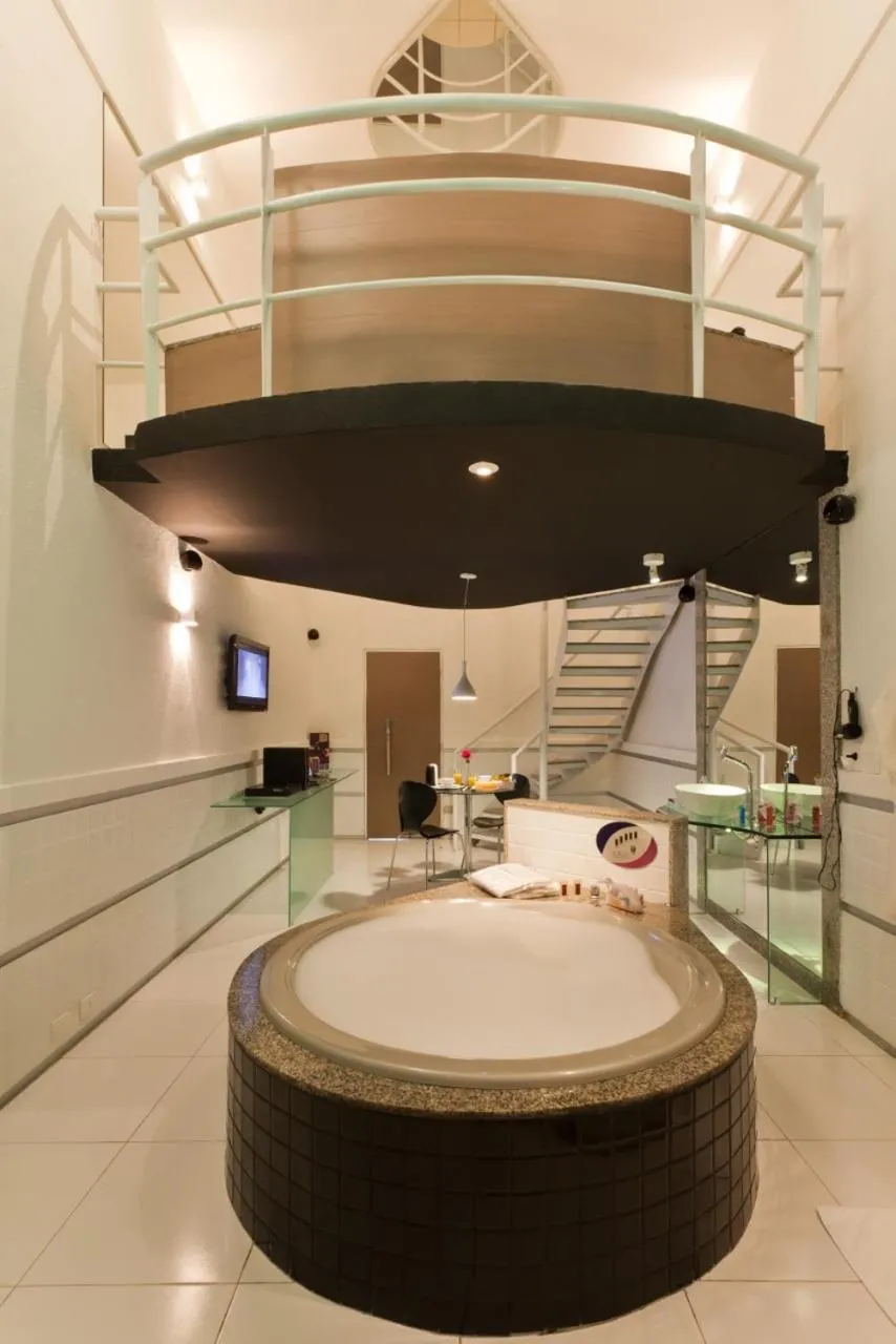 Photo of the whole room in Forum Motel