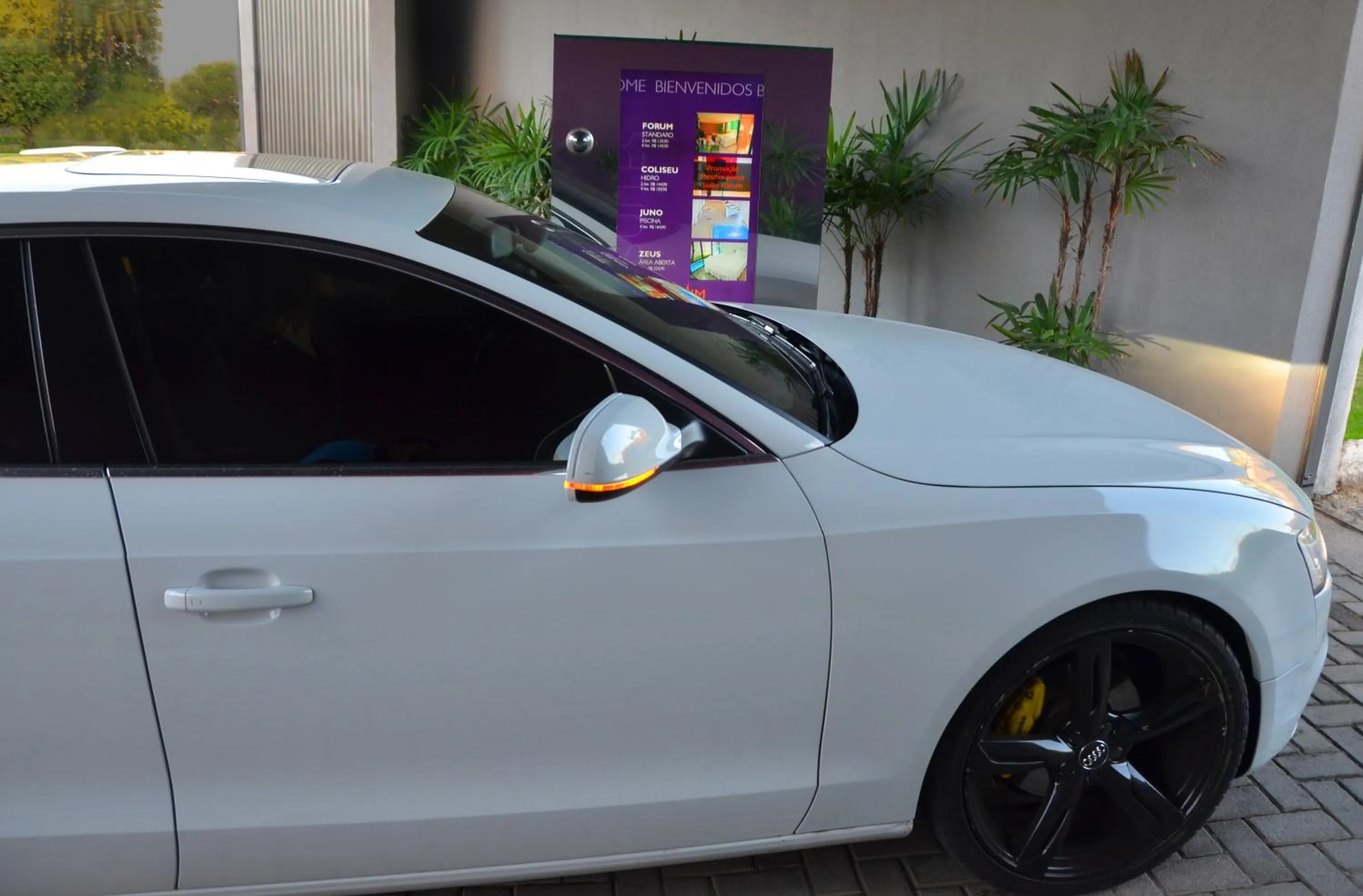 Facade/entrance in Forum Motel