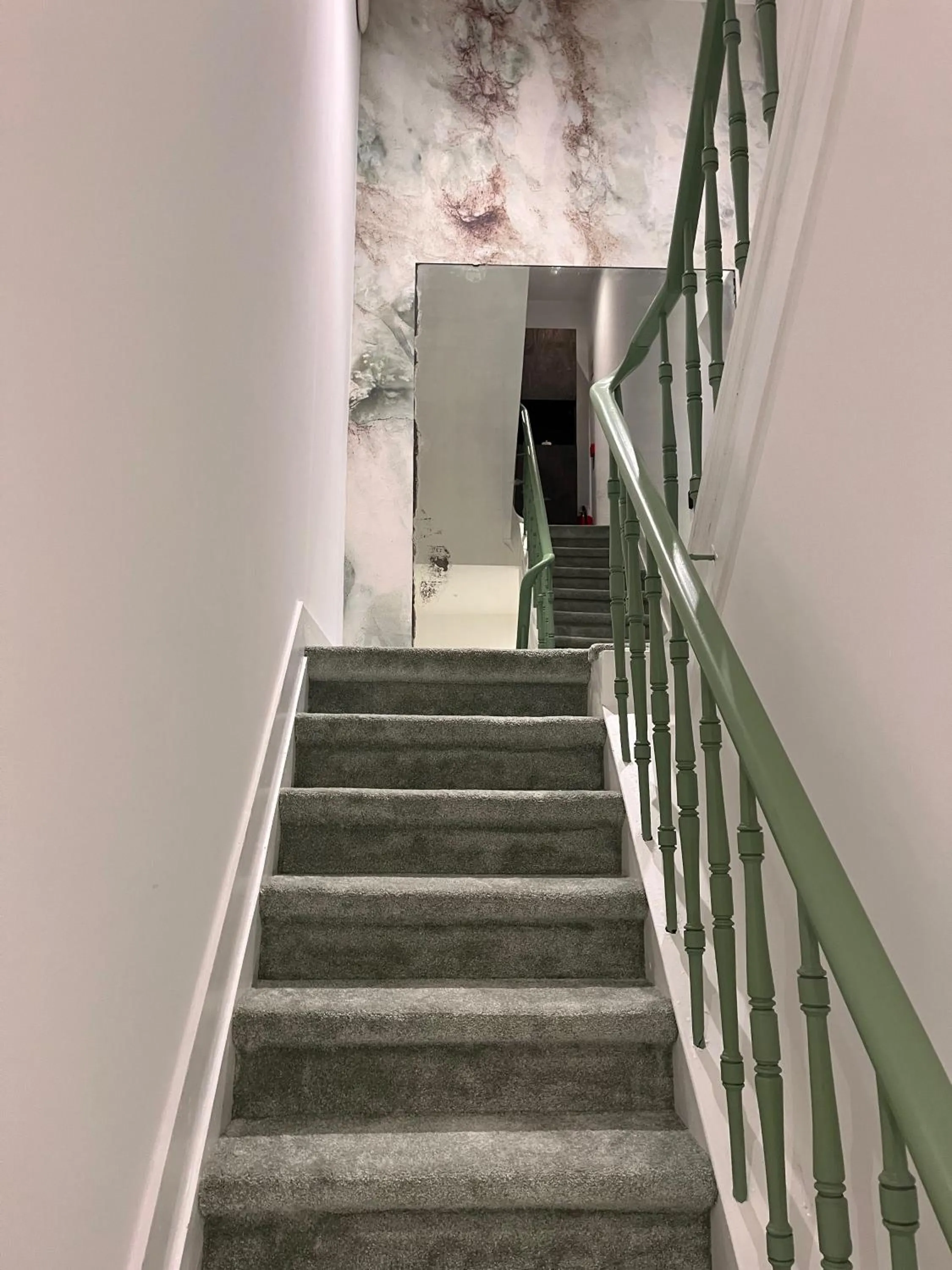 Decorative detail in B&B Achilles