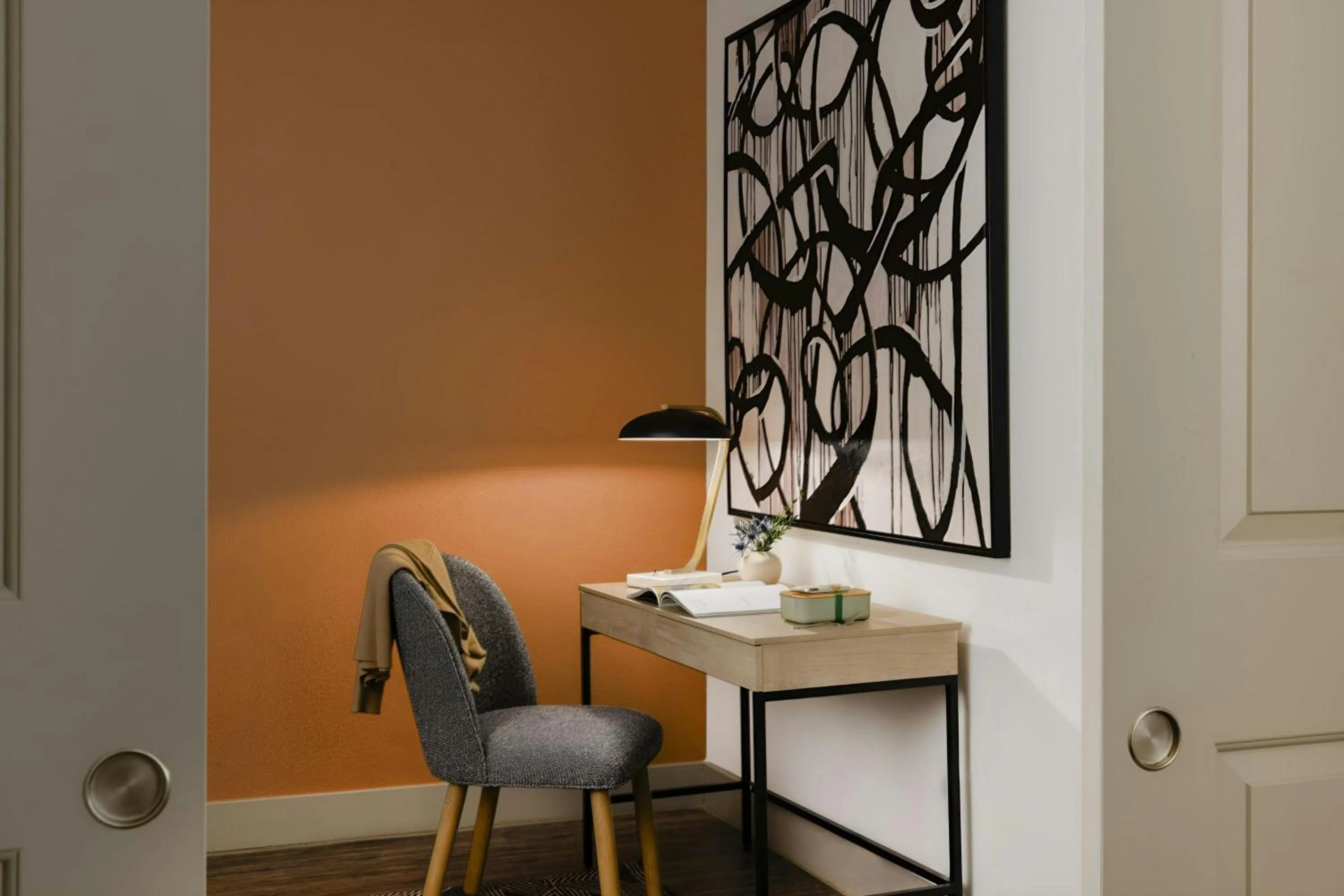 Living room in Sonder by Marriott Bonvoy East 5th Apartments East Austin