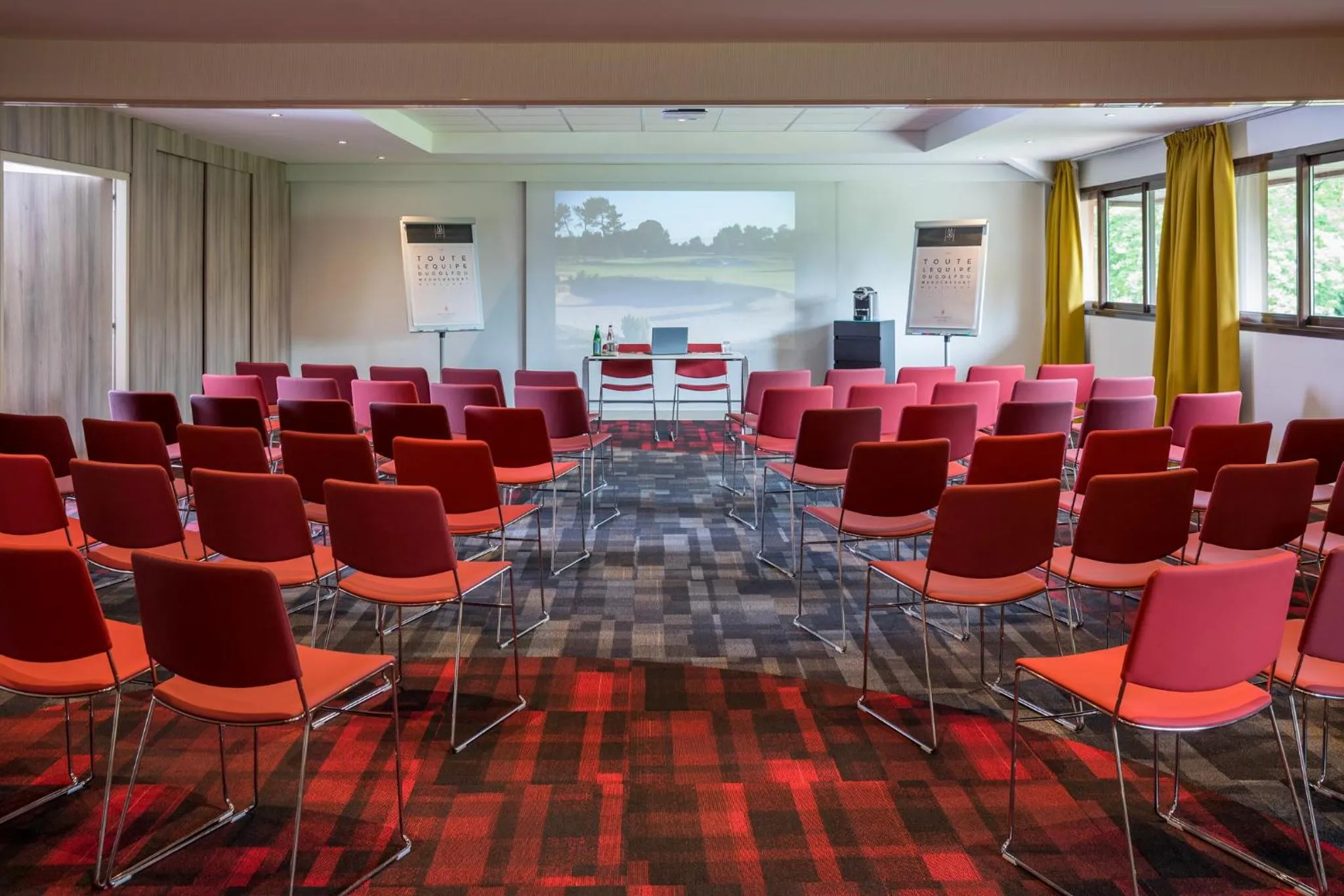 Business facilities in Cabot Bordeaux MGallery Collection