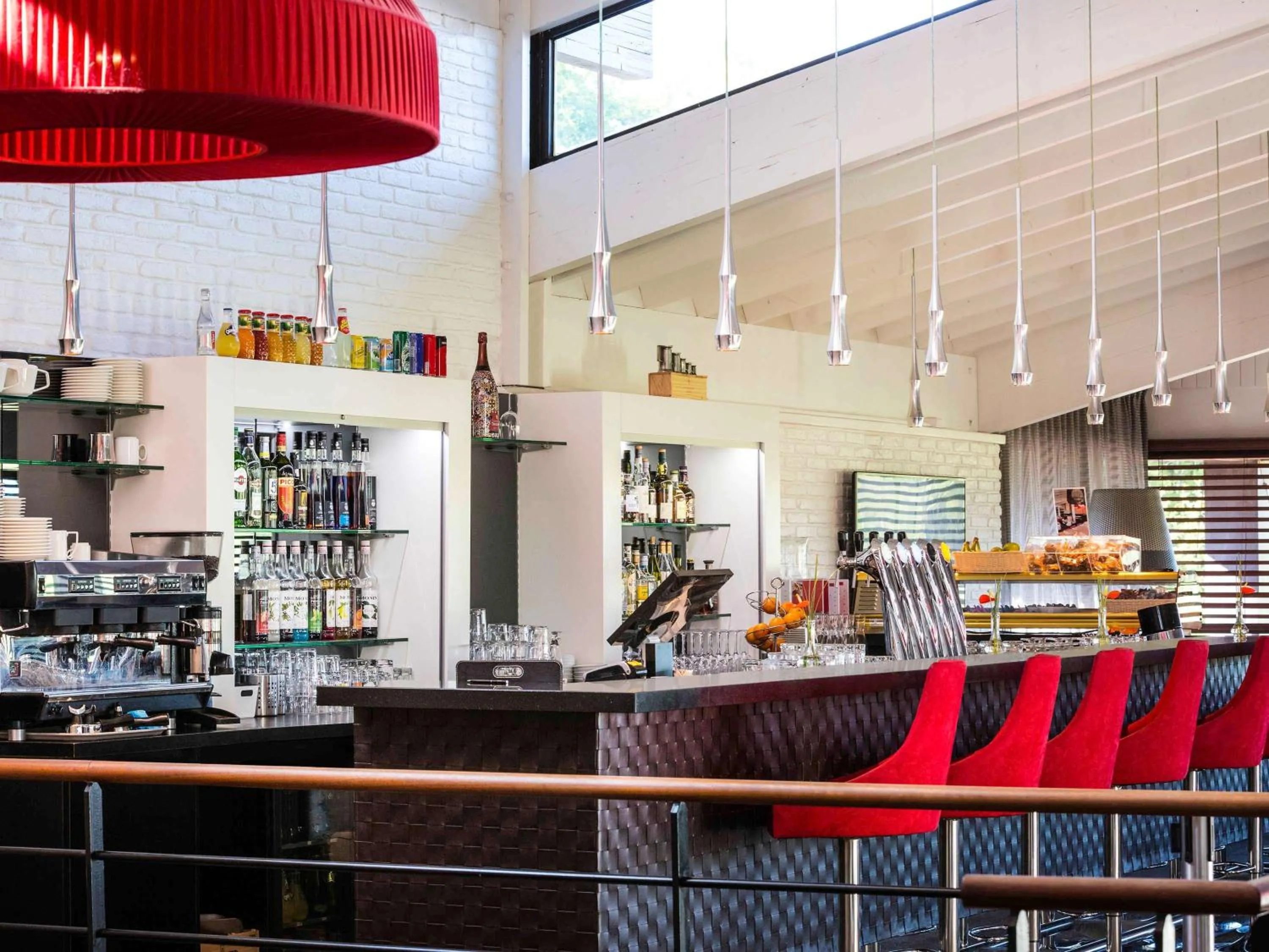 Restaurant/places to eat in Cabot Bordeaux MGallery Collection