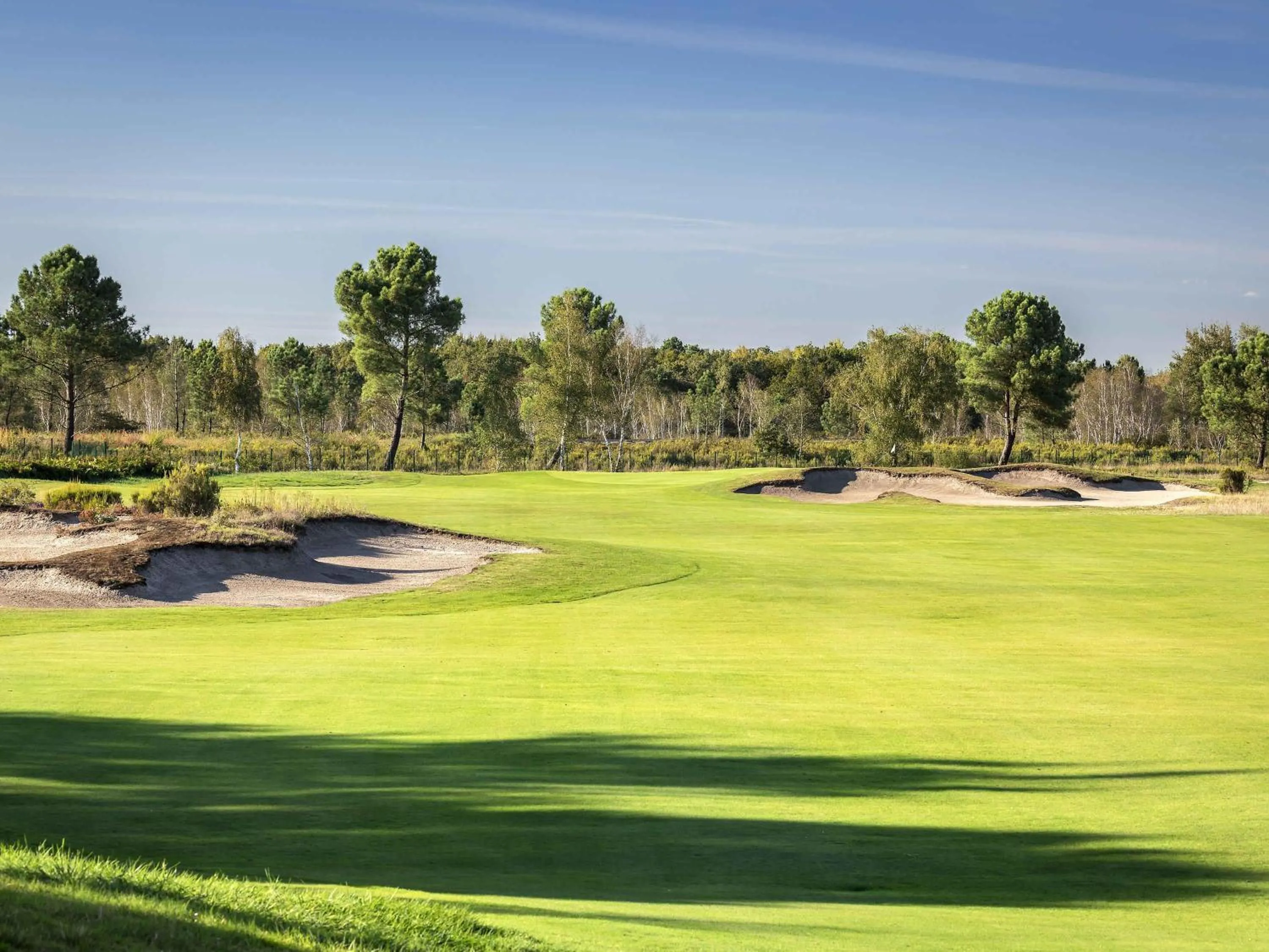 Golfcourse in Cabot Hotel Bordeaux - MGallery Collection