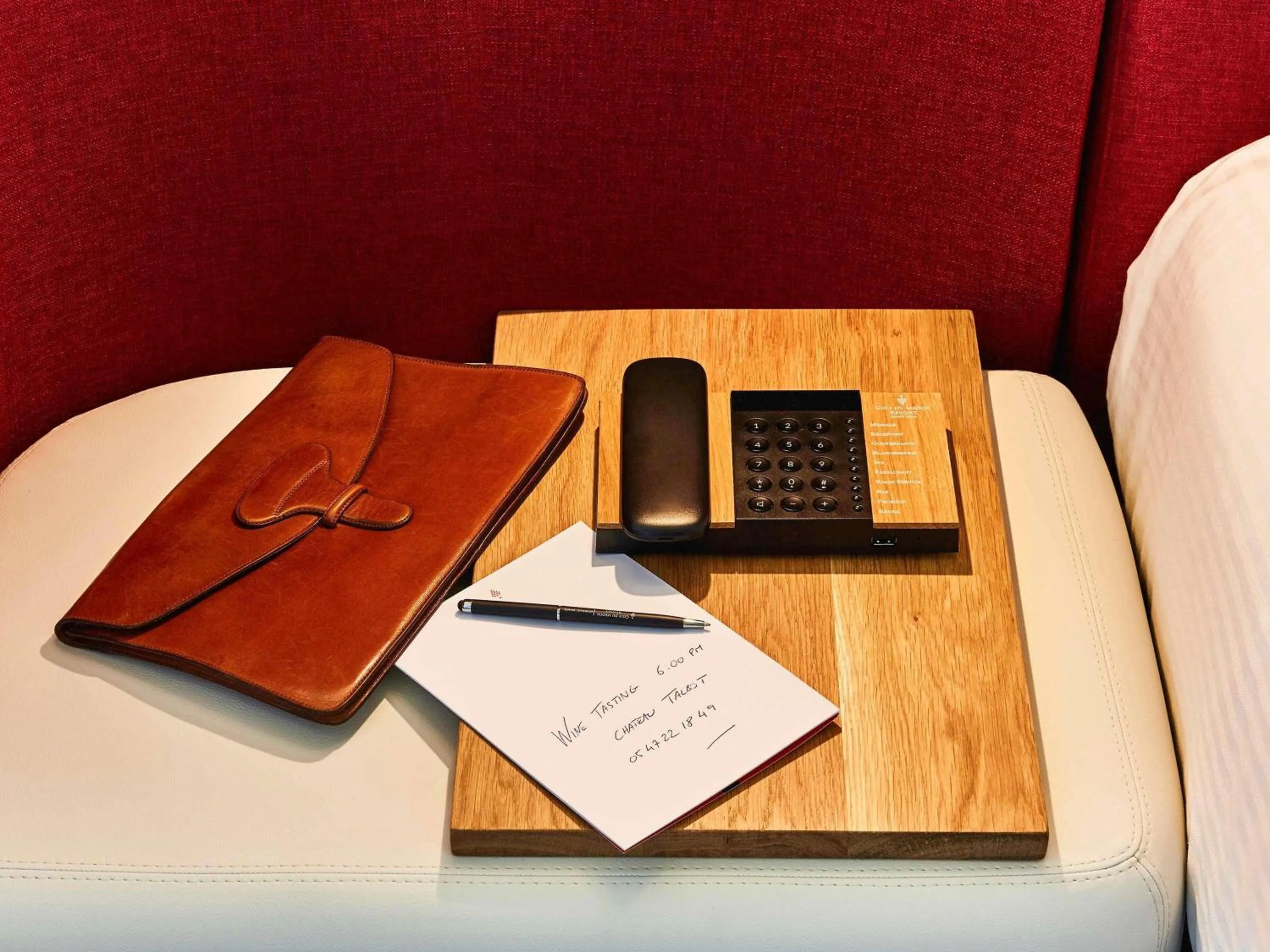 Photo of the whole room in Cabot Hotel Bordeaux - MGallery Collection