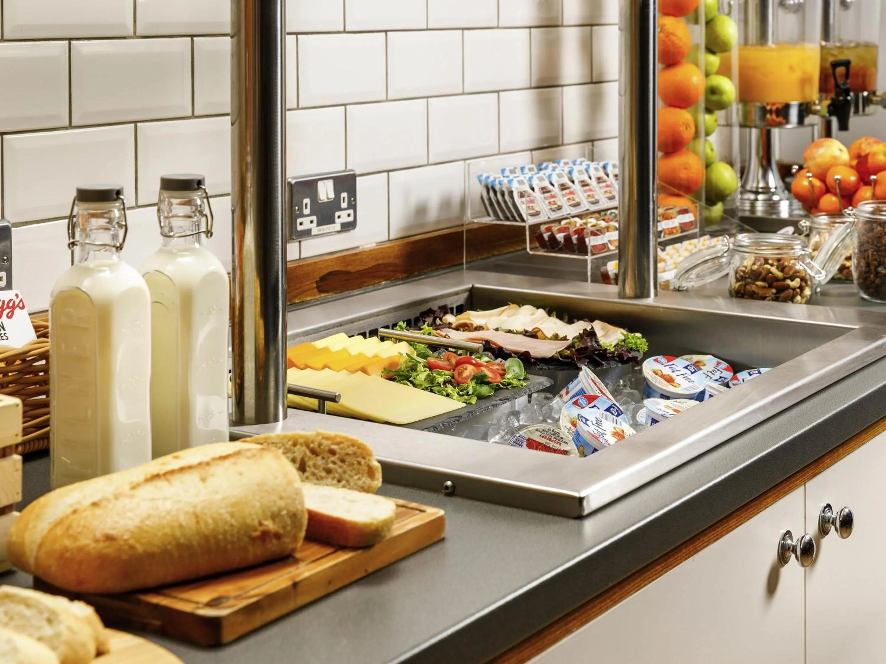 Breakfast in ibis Styles Birmingham Centre