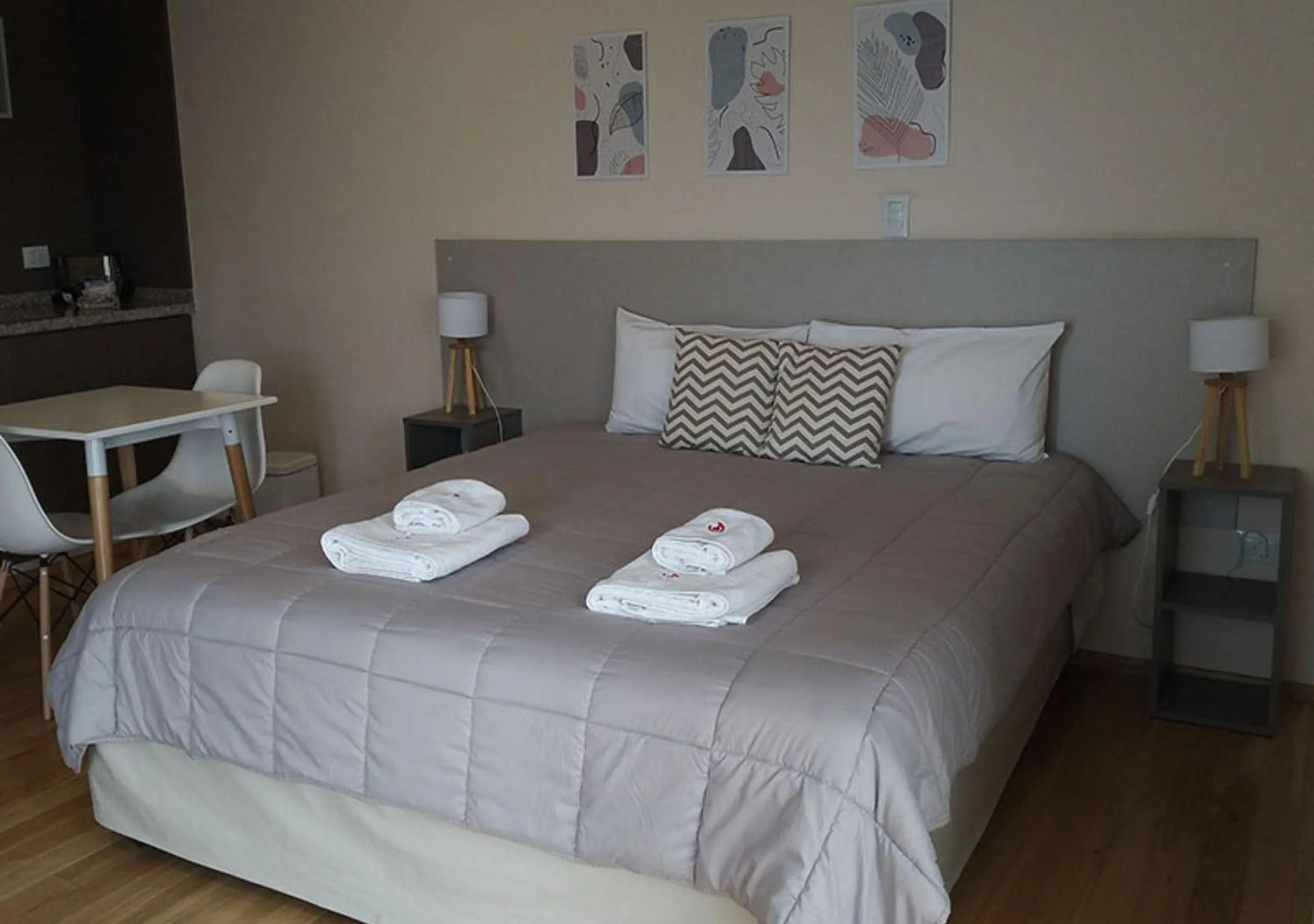 Bed in Apart Hotel Quijote by DOT Suites