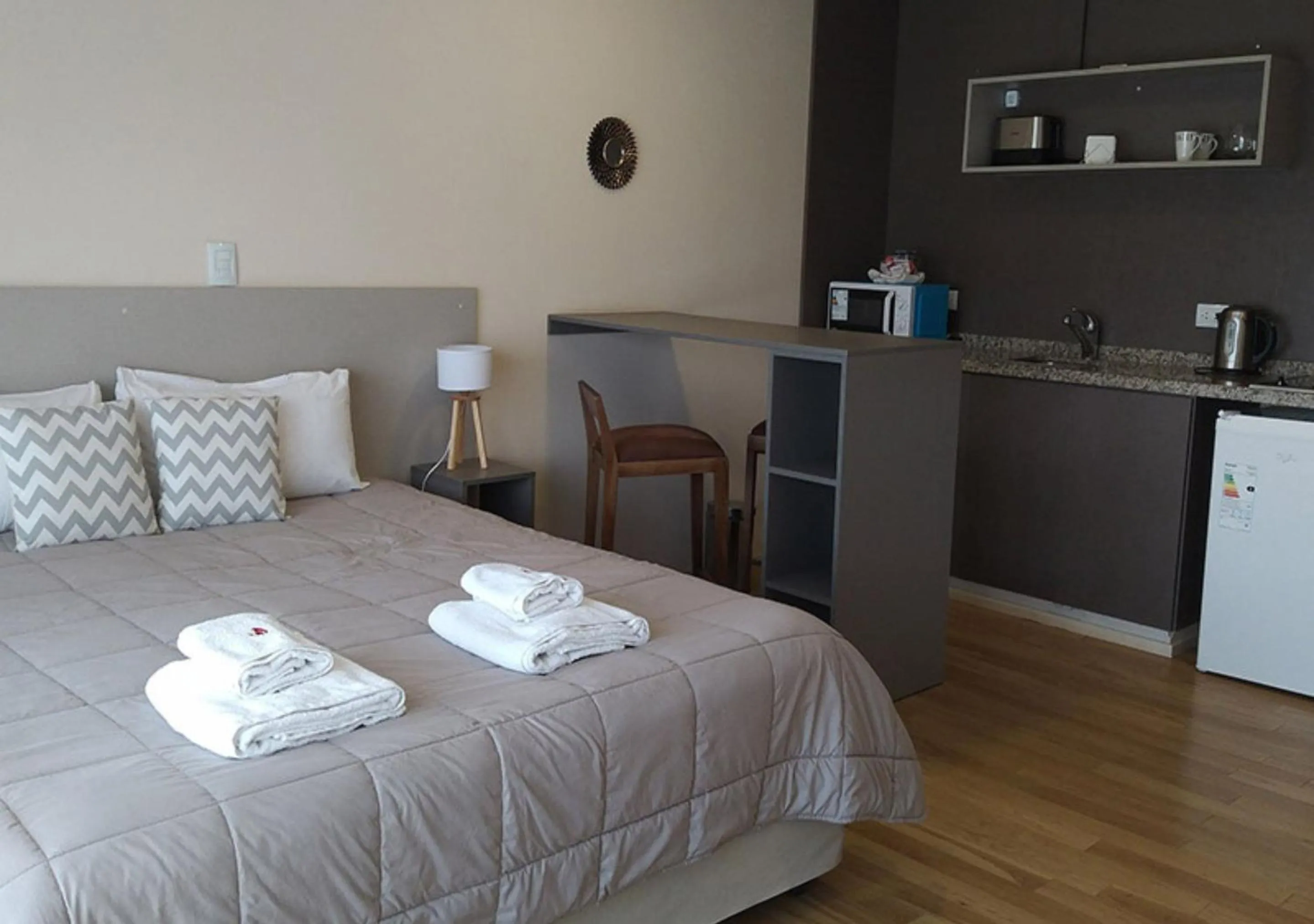 Bed in Apart Hotel Quijote by DOT Suites