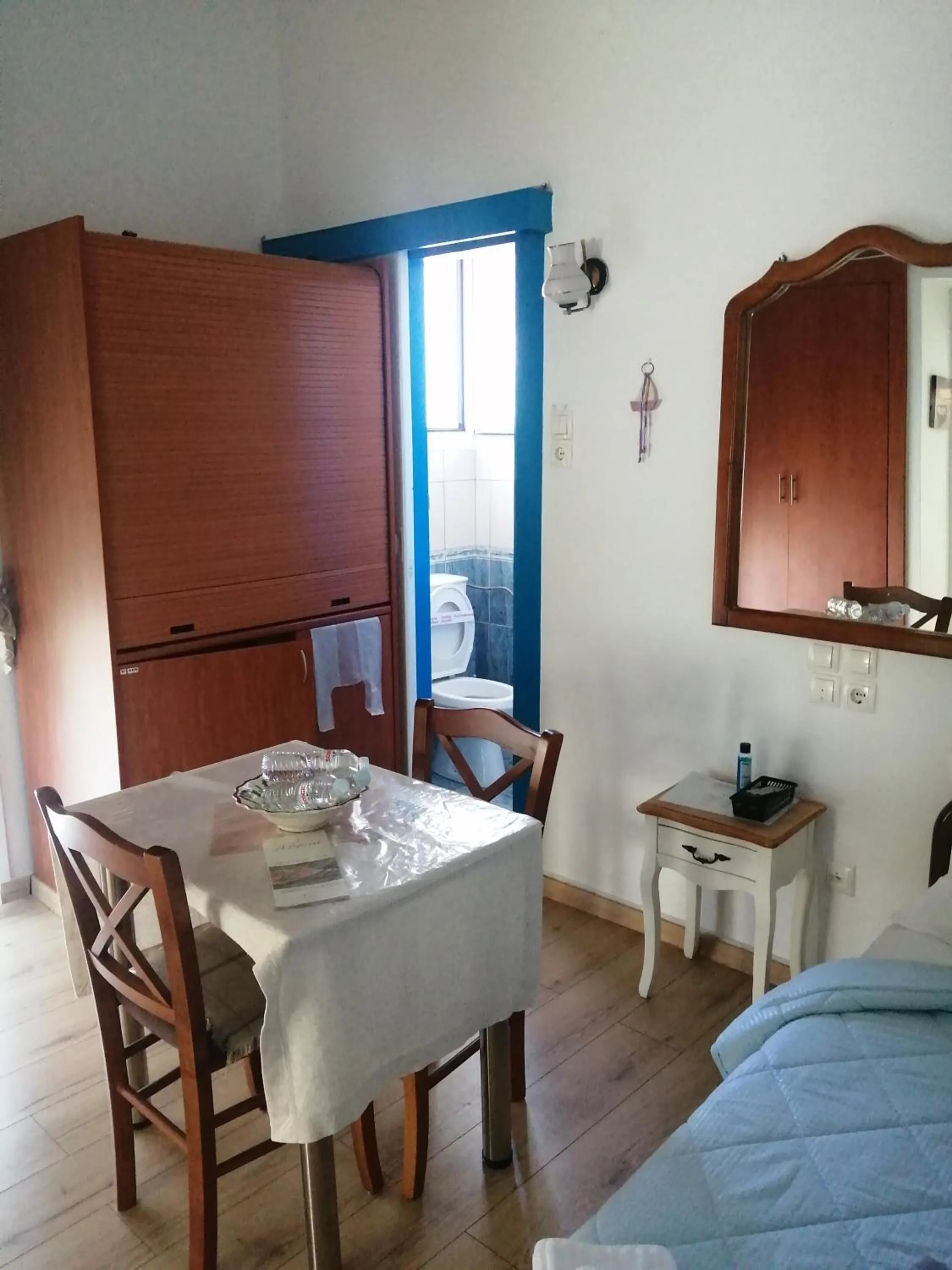 kitchen, Bed in Hotel Fotini