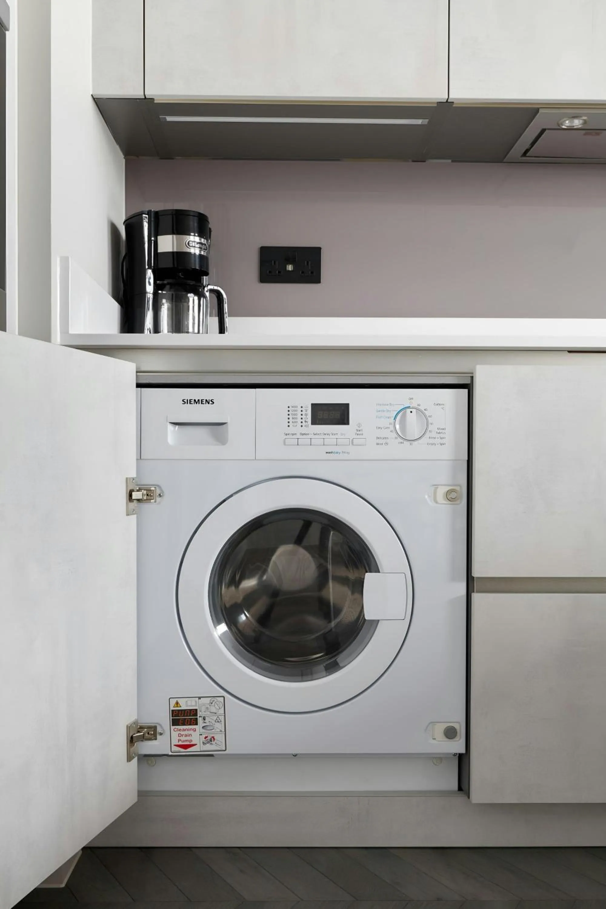 Kitchen or kitchenette in Sonder by Marriott Bonvoy Back Hill Apartments Clerkenwell