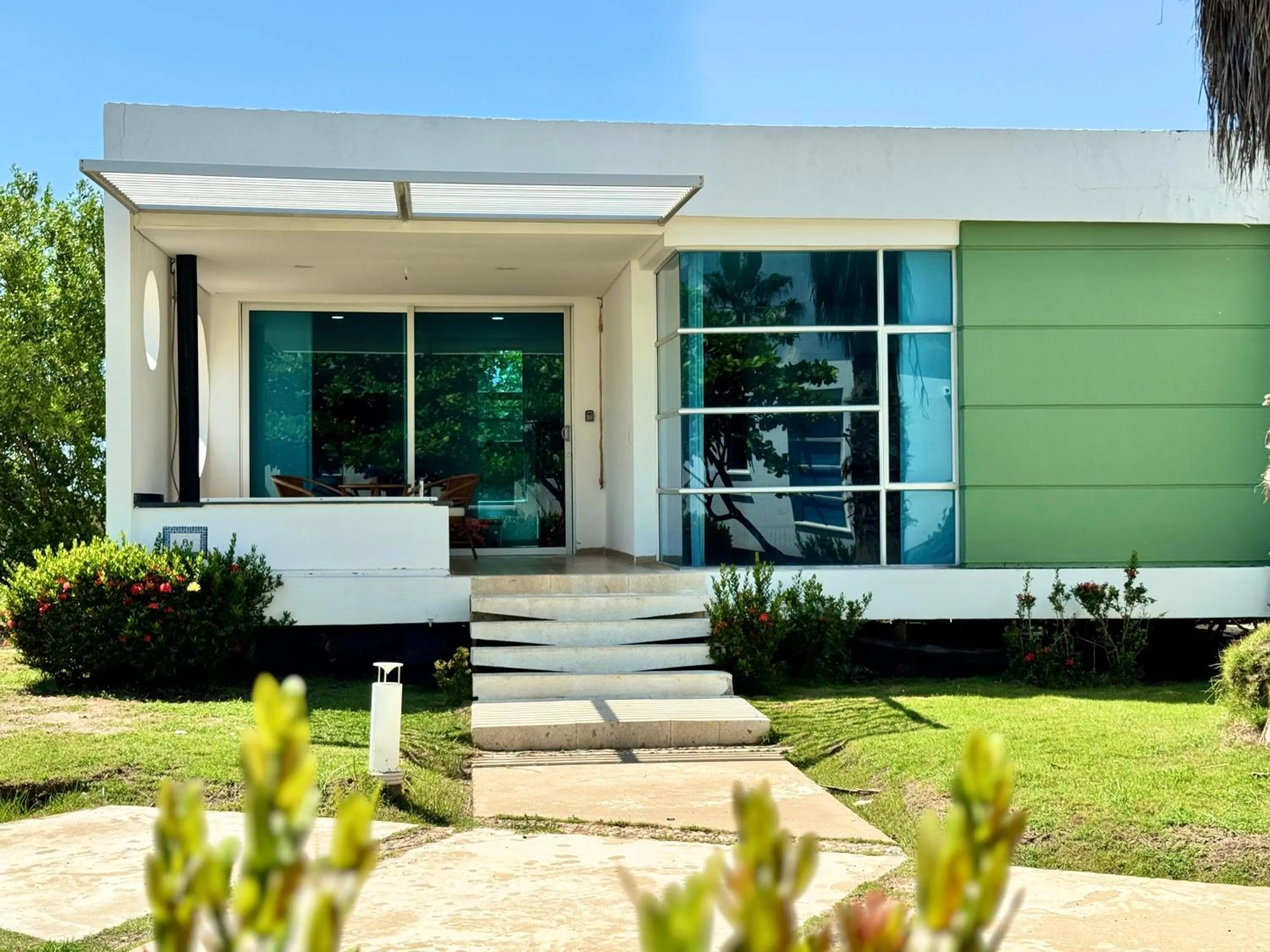 Marina Puerto Velero