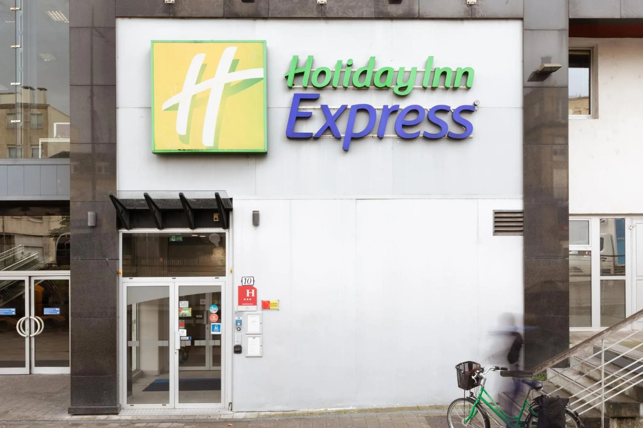 Property building in Holiday Inn Express Amiens by IHG