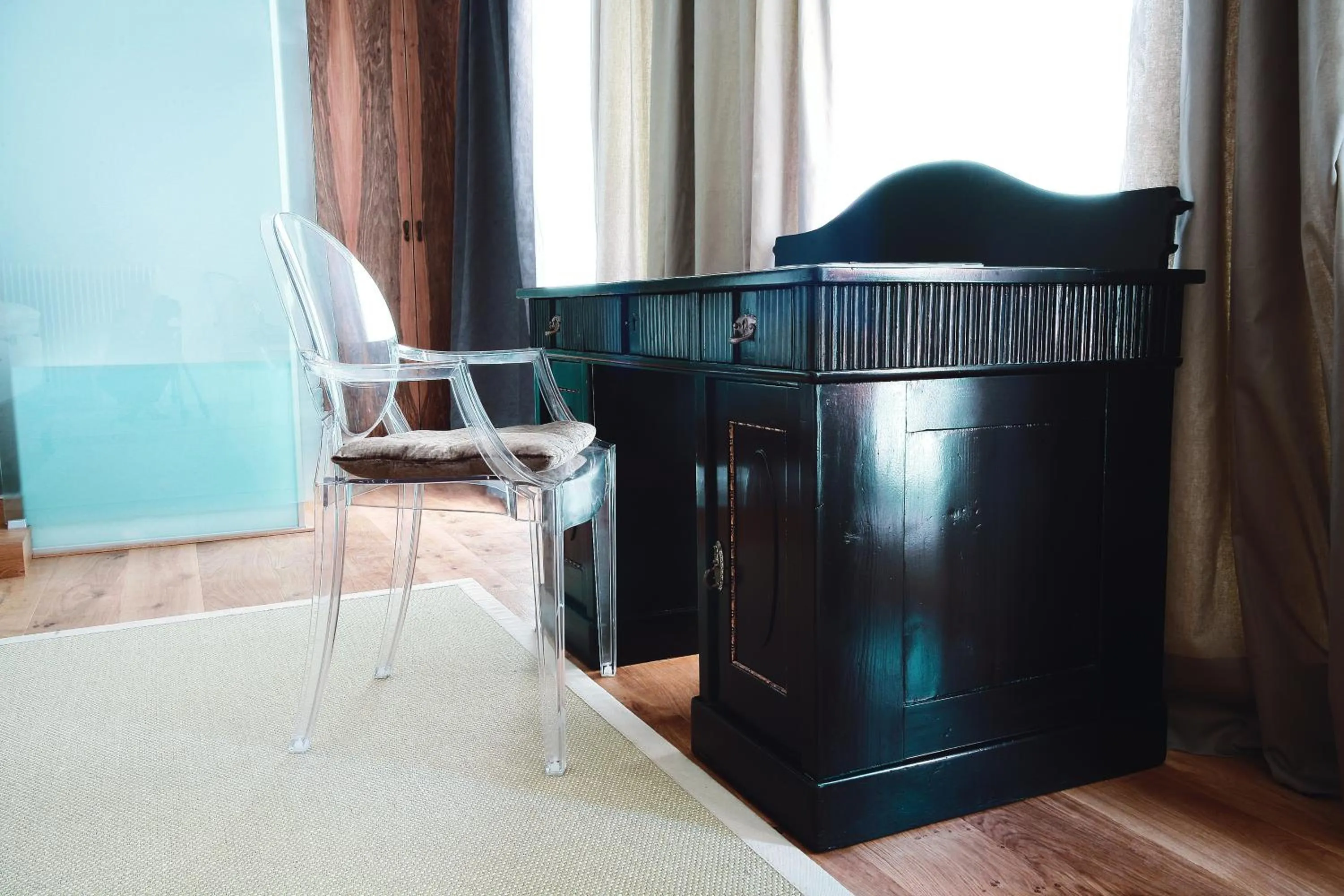 Decorative detail, Bed in Frühstückshotel im Goldschmiedehaus