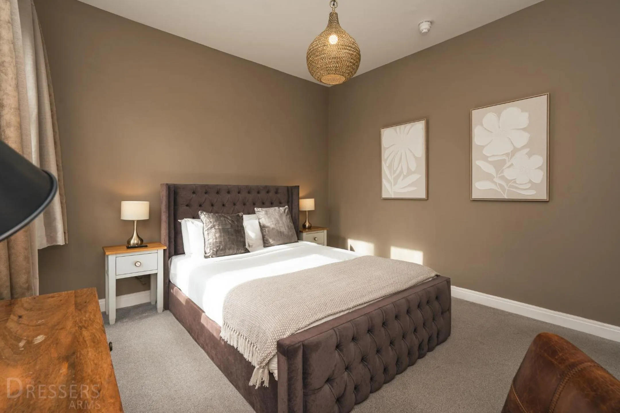 Bed in Rooms at The Dressers Arms