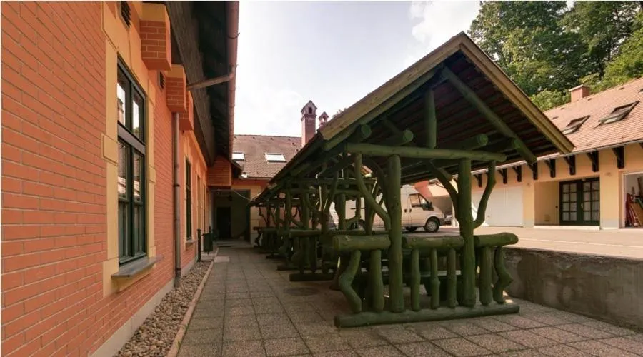 Balcony/Terrace in St. Hubertus Étterem és Panzió