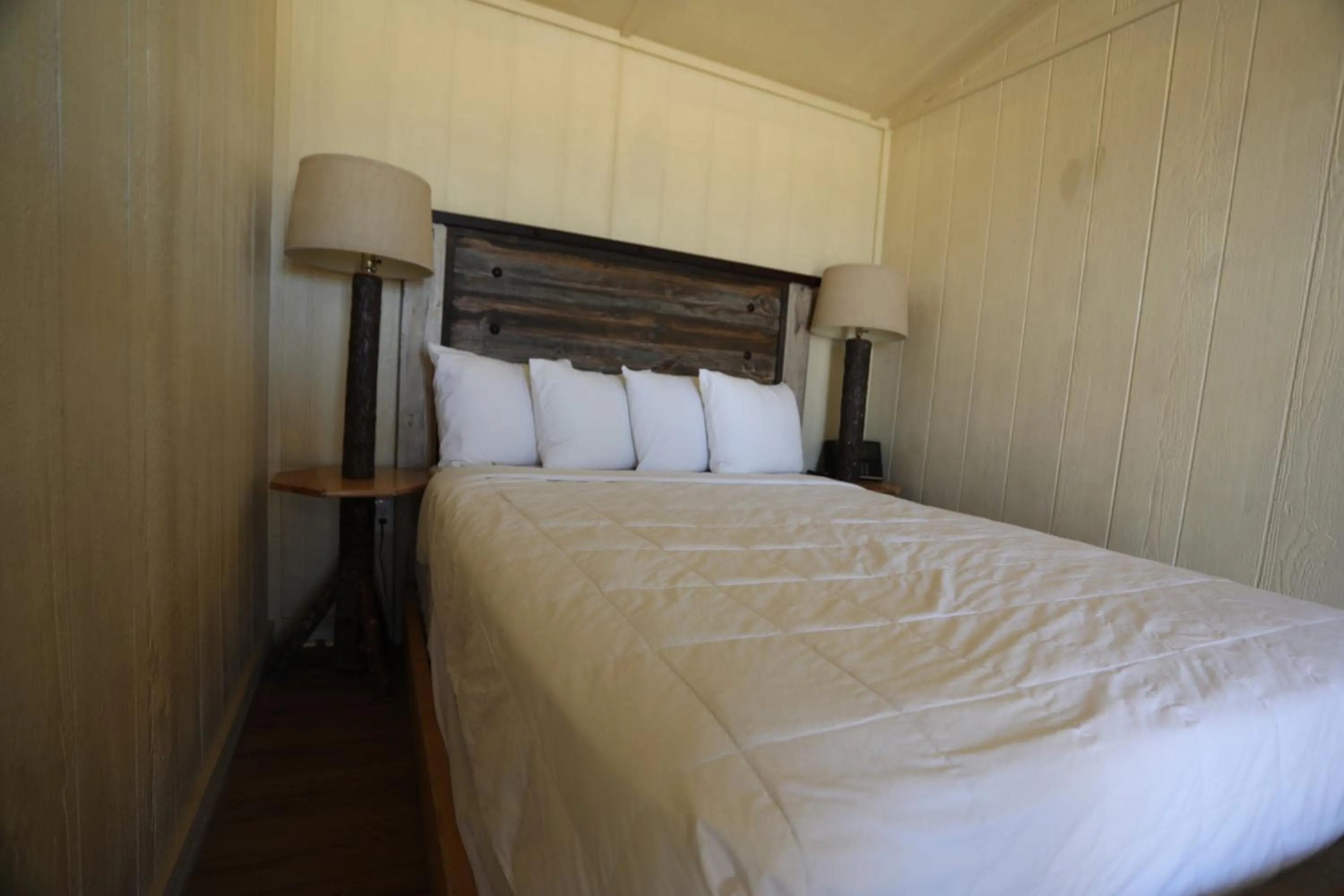 Bed in Cabins at Grand Canyon West