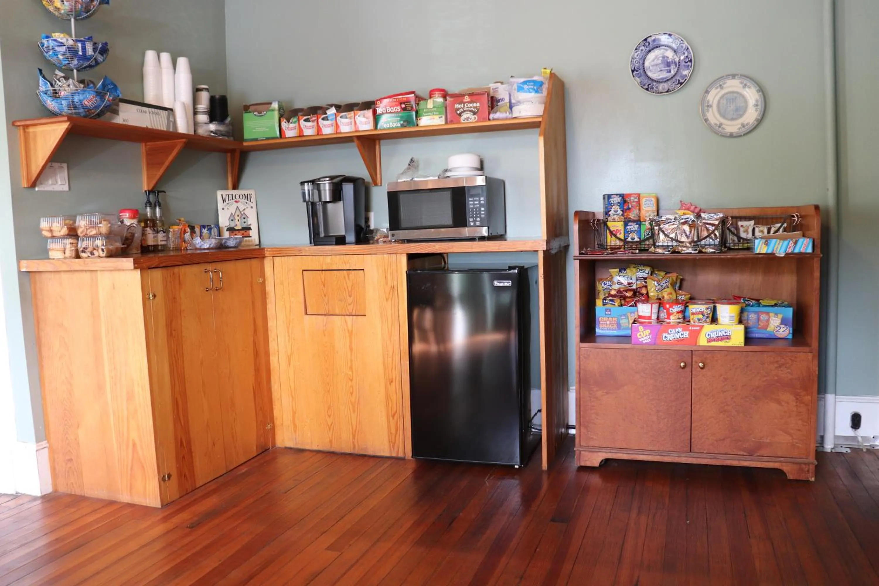 Breakfast in Reynolds House inn