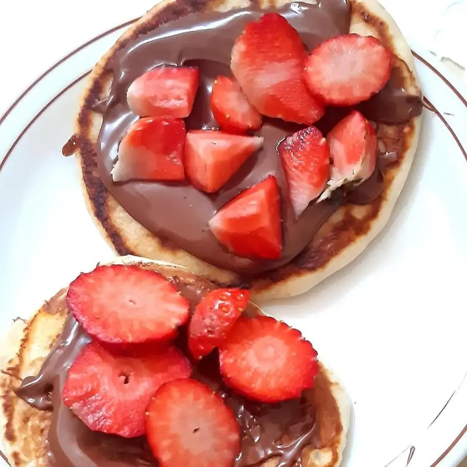 Breakfast in New Tiffany's Park