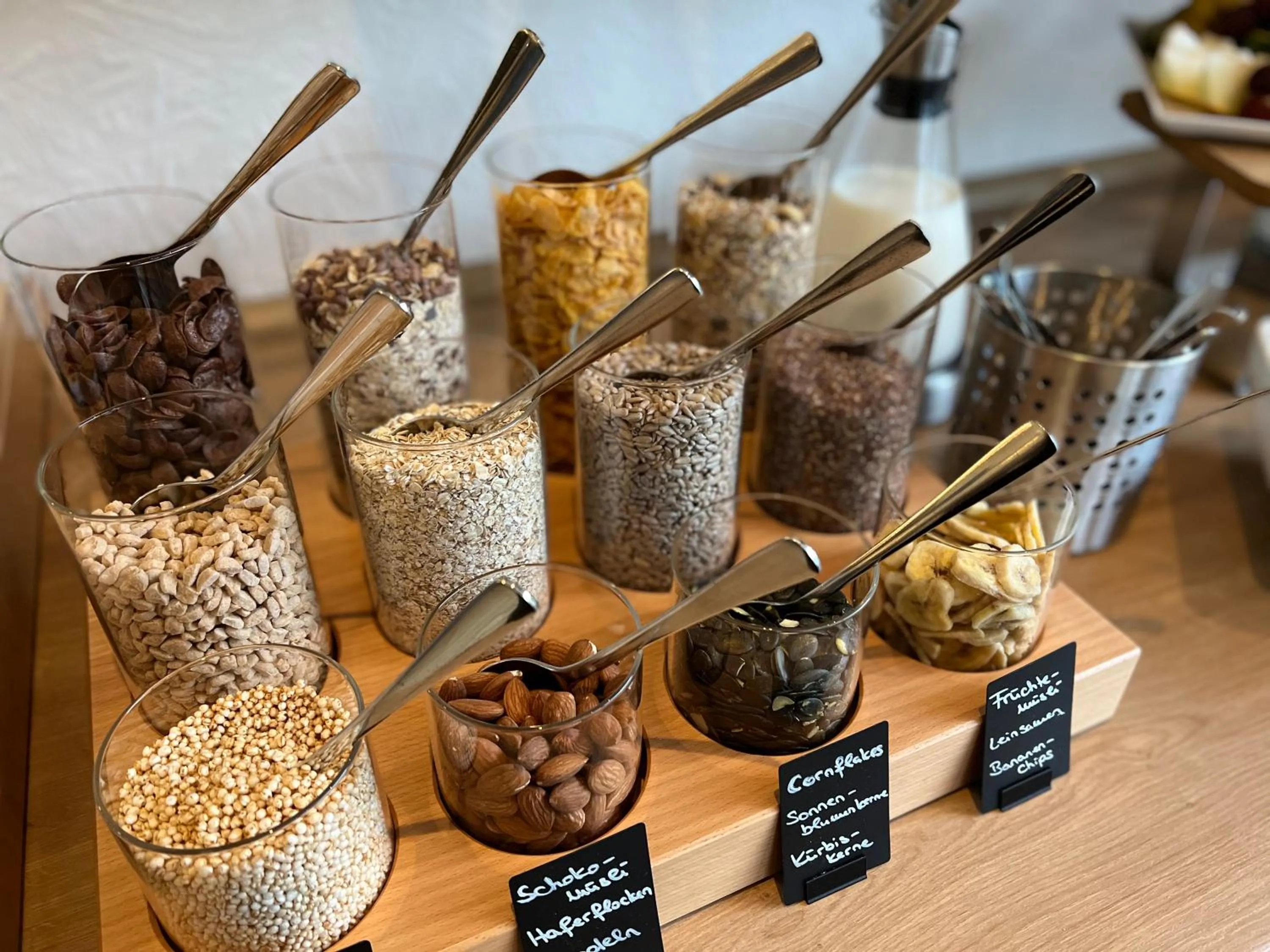 Food and drinks in Hotel Restaurant Sonnenlay