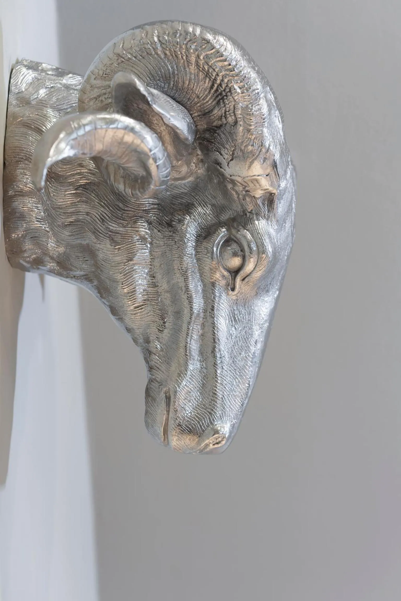 Decorative detail in Hotel Domschenke