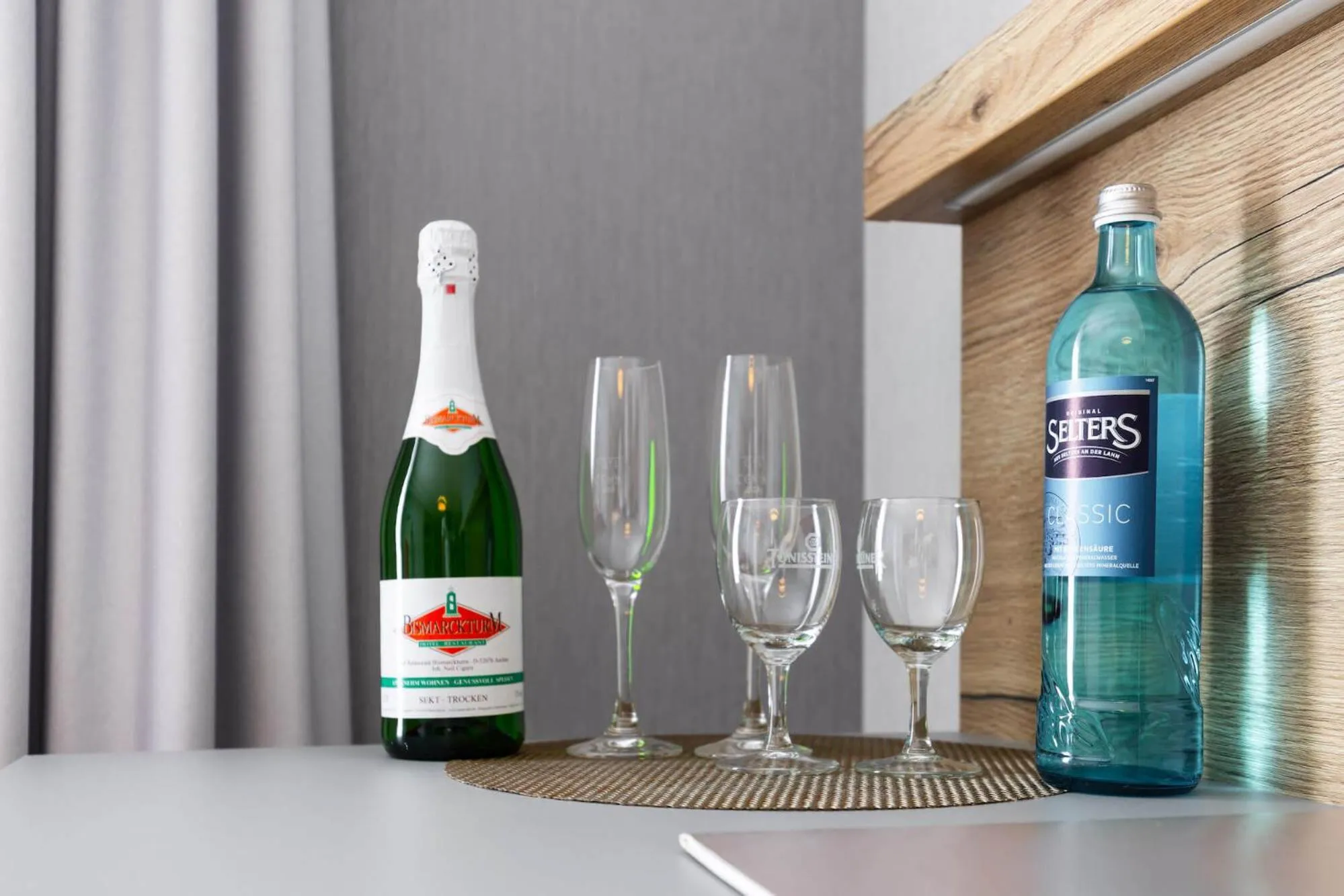 Drinks in Hotel Restaurant Bismarckturm