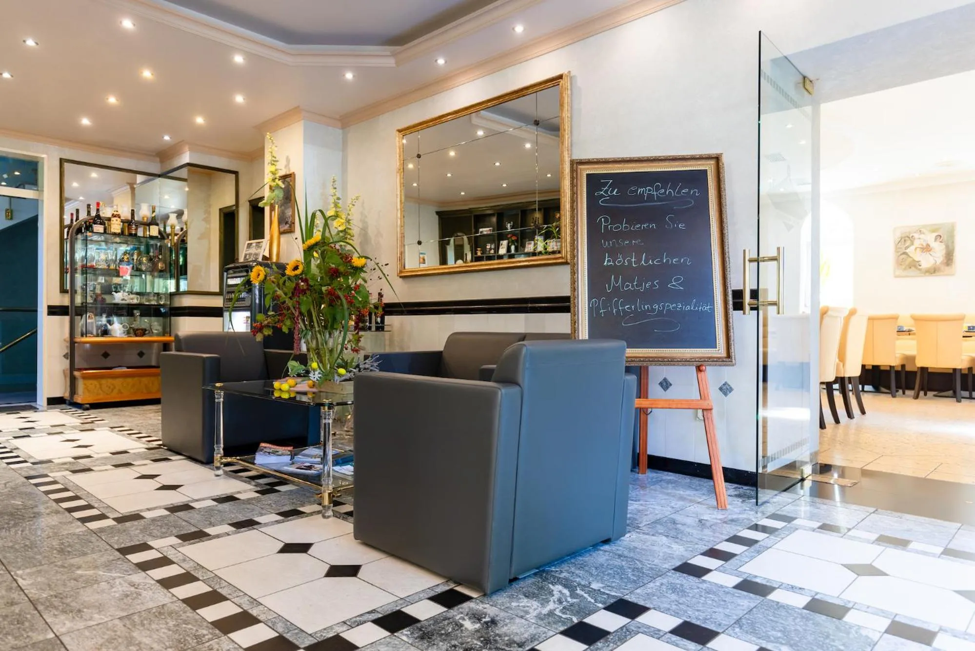 Lobby or reception in Hotel Restaurant Bismarckturm