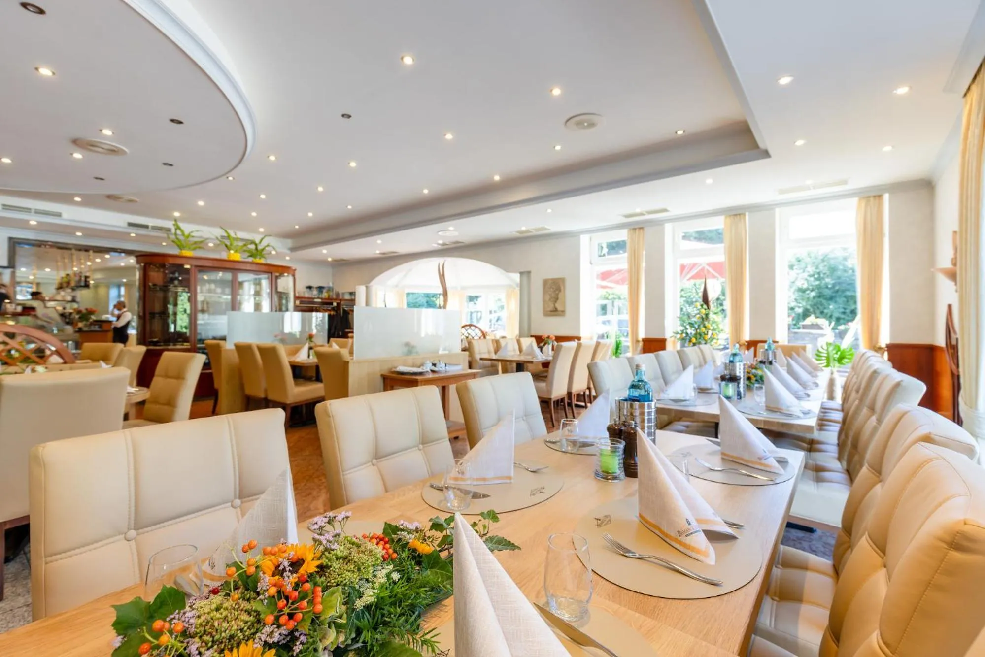 Restaurant/places to eat in Hotel Restaurant Bismarckturm
