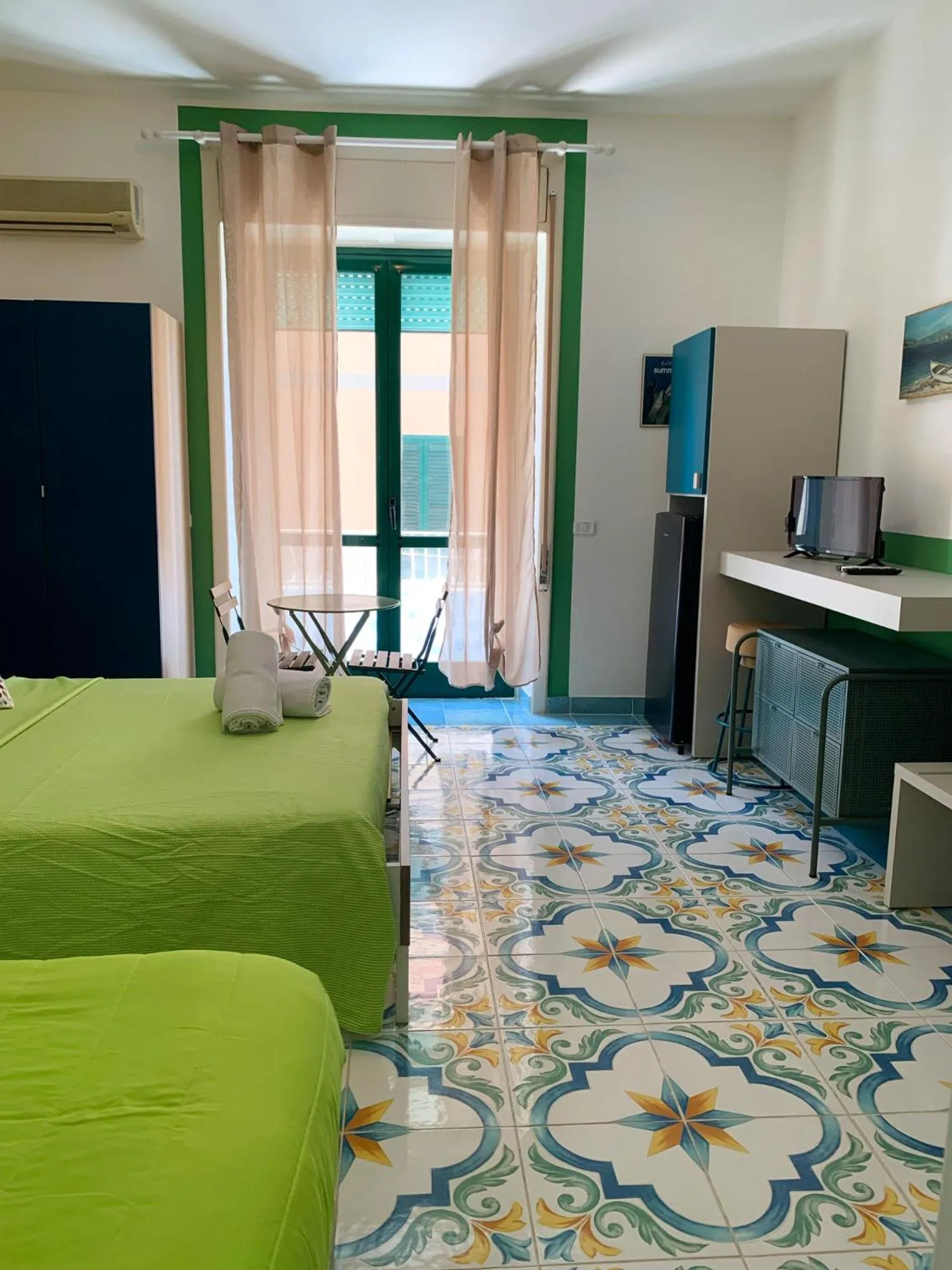 Bed in Mille tramonti Agropoli sunset suite