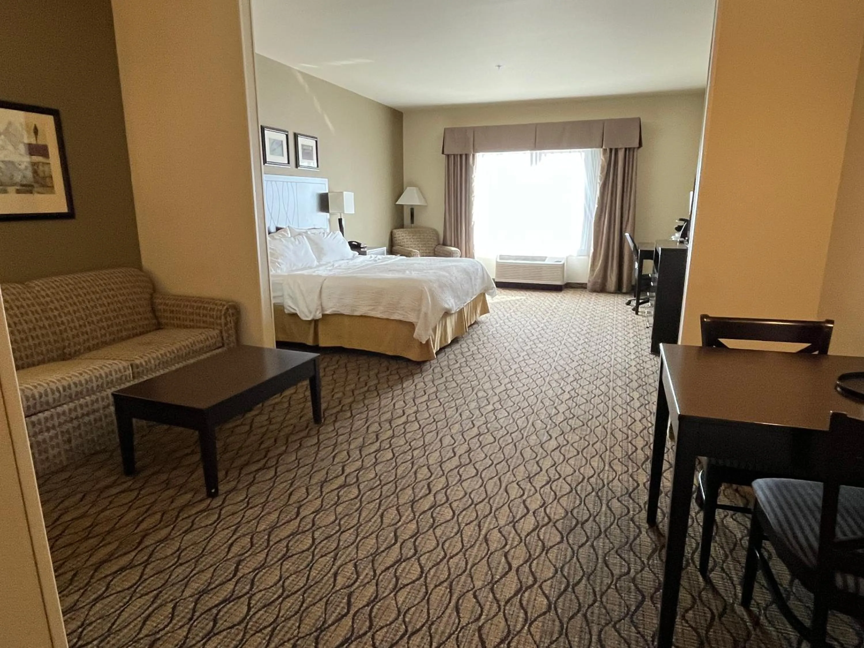 Bed in Holiday Inn Express & Suites Deming Mimbres Valley by IHG