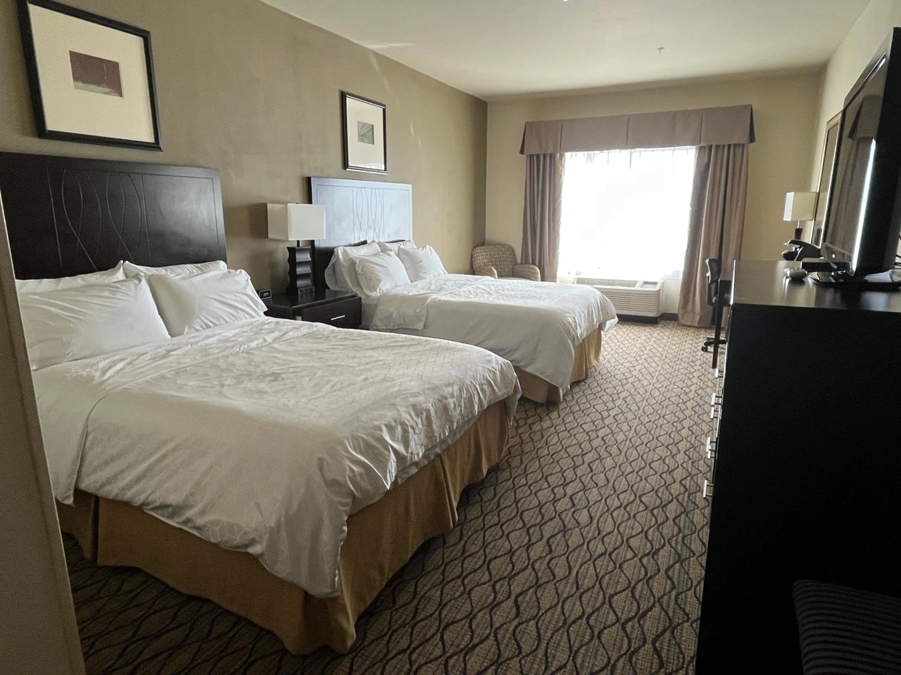 Bed in Holiday Inn Express & Suites Deming Mimbres Valley by IHG