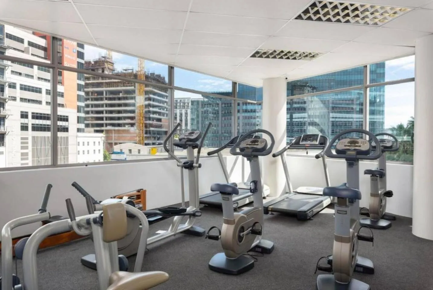 Fitness centre/facilities in Icon Apartments