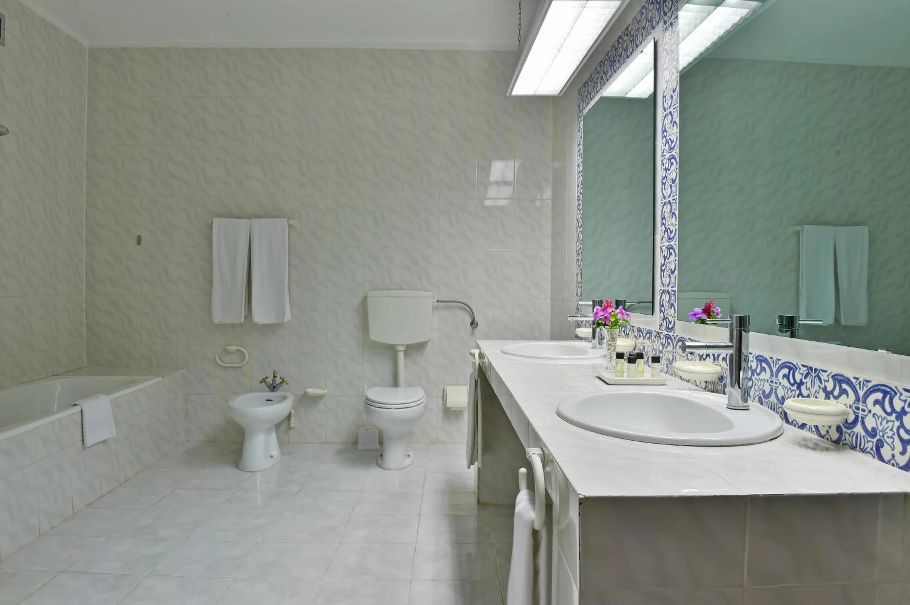 Bathroom in Pestana Miramar São Tomé