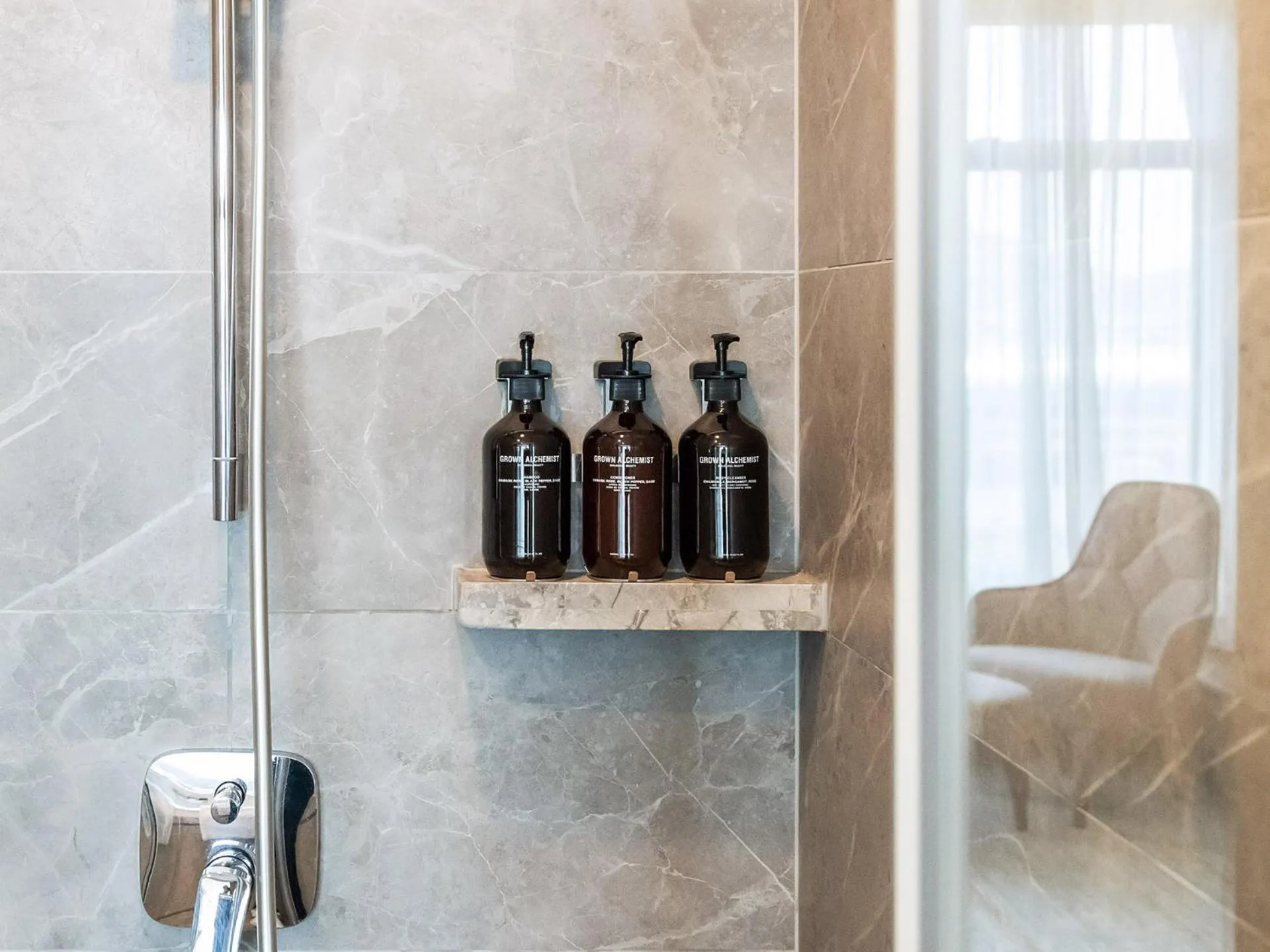 Bathroom in Oasis Aurum 181 Hotel