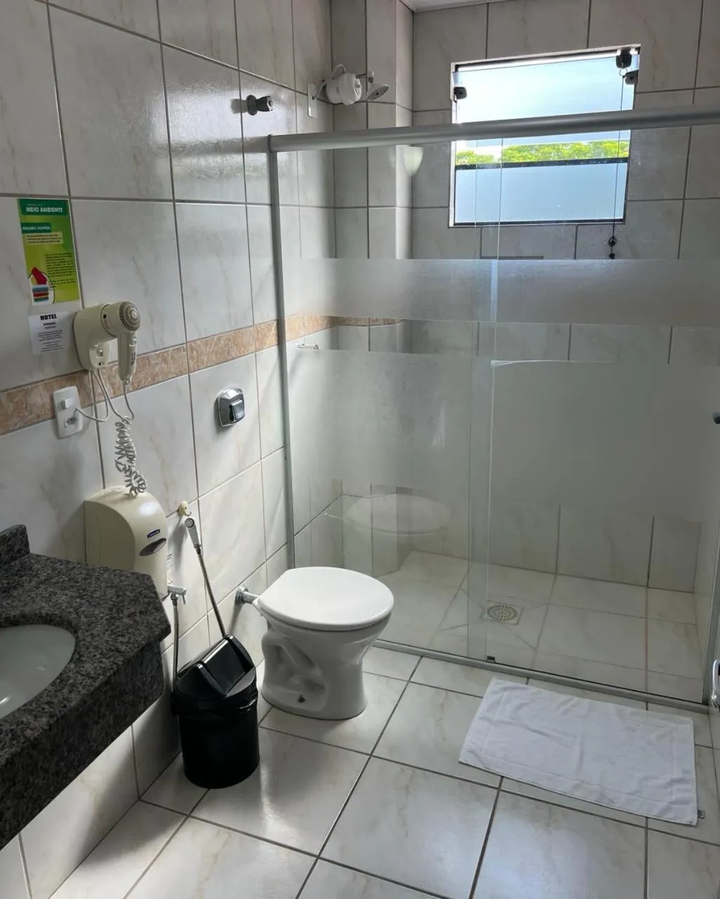 Shower in Hotel Steinhausen