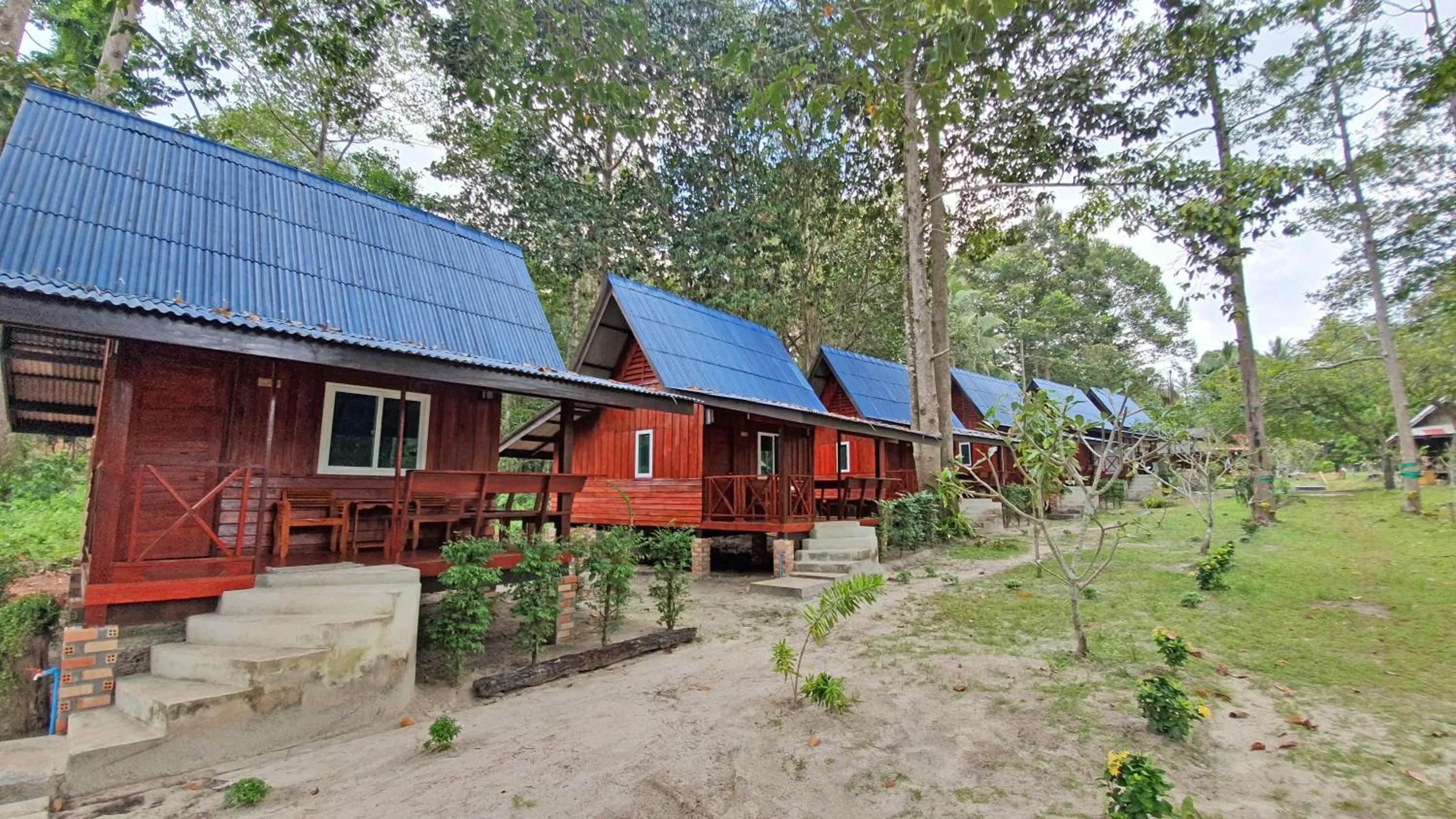 Property building in Koh Jum Delight Beach