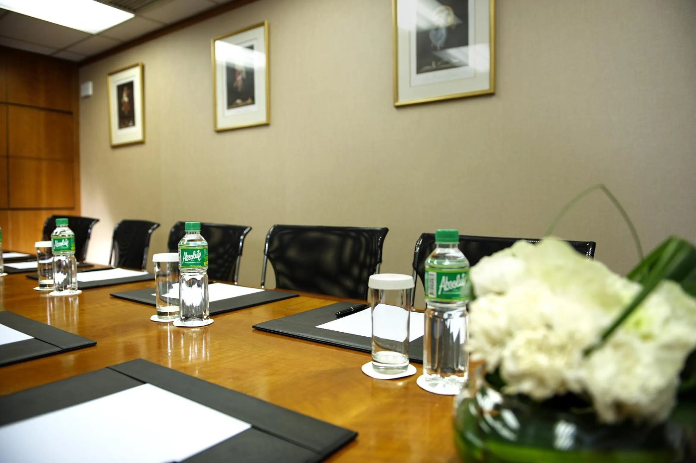 Business facilities in Charterhouse Causeway Bay