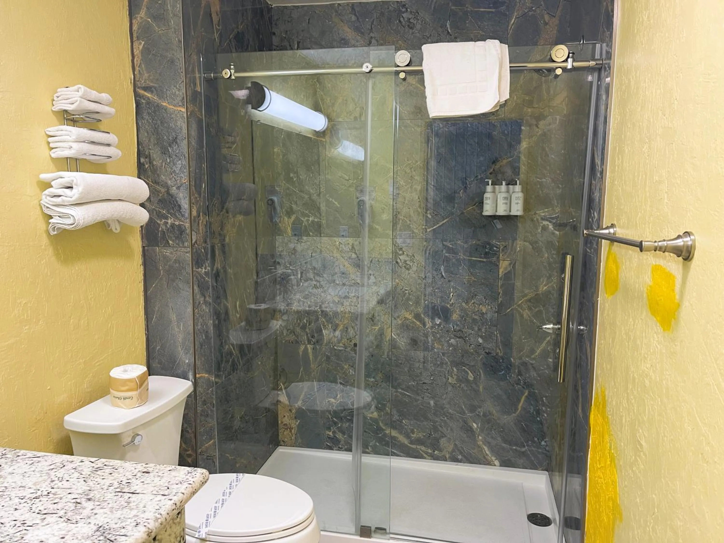 Americas Best Value Inn and Suites -Yucca Valley