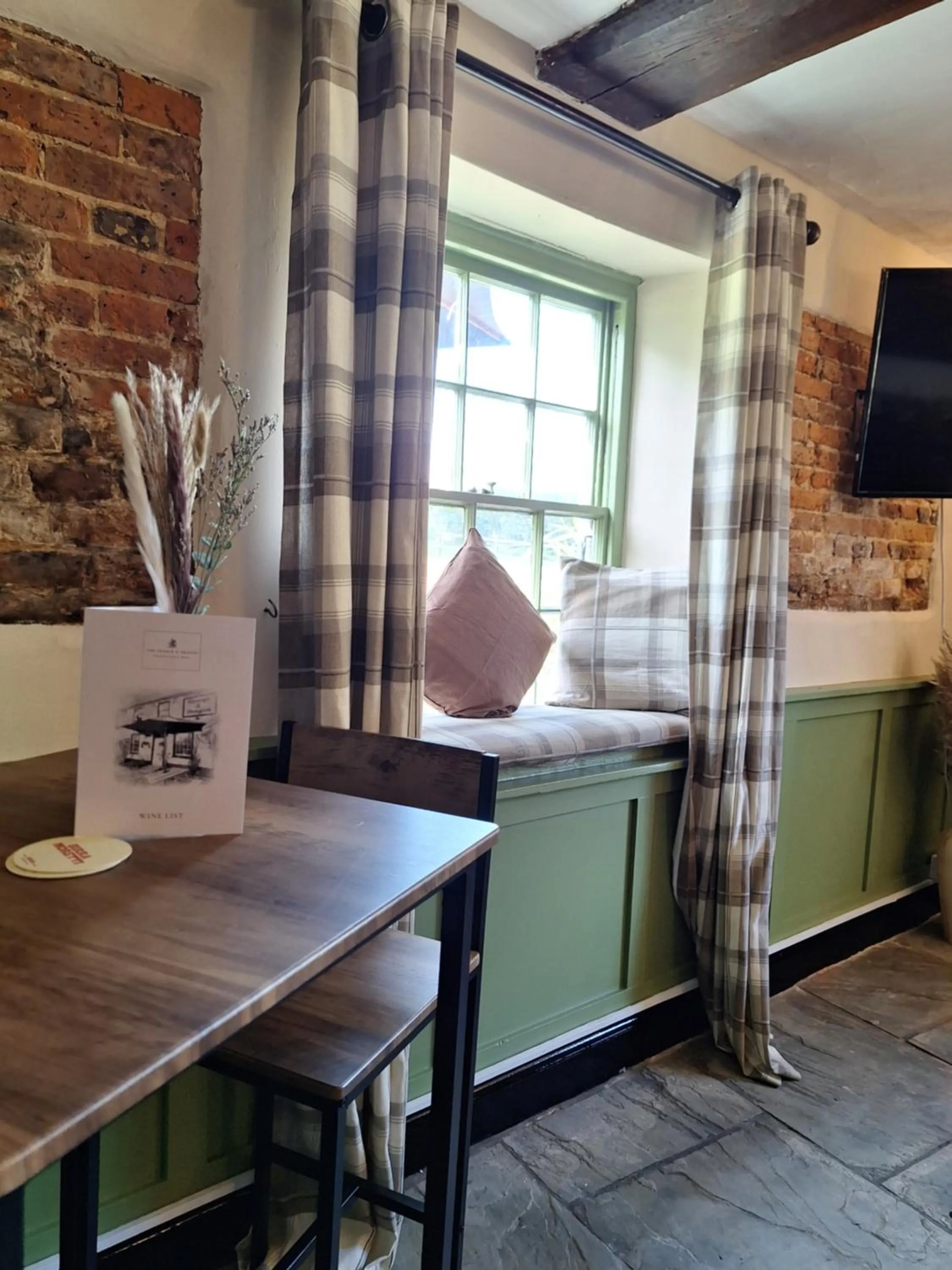 George & Dragon Country Pub & Hotel Wolverton Townsend