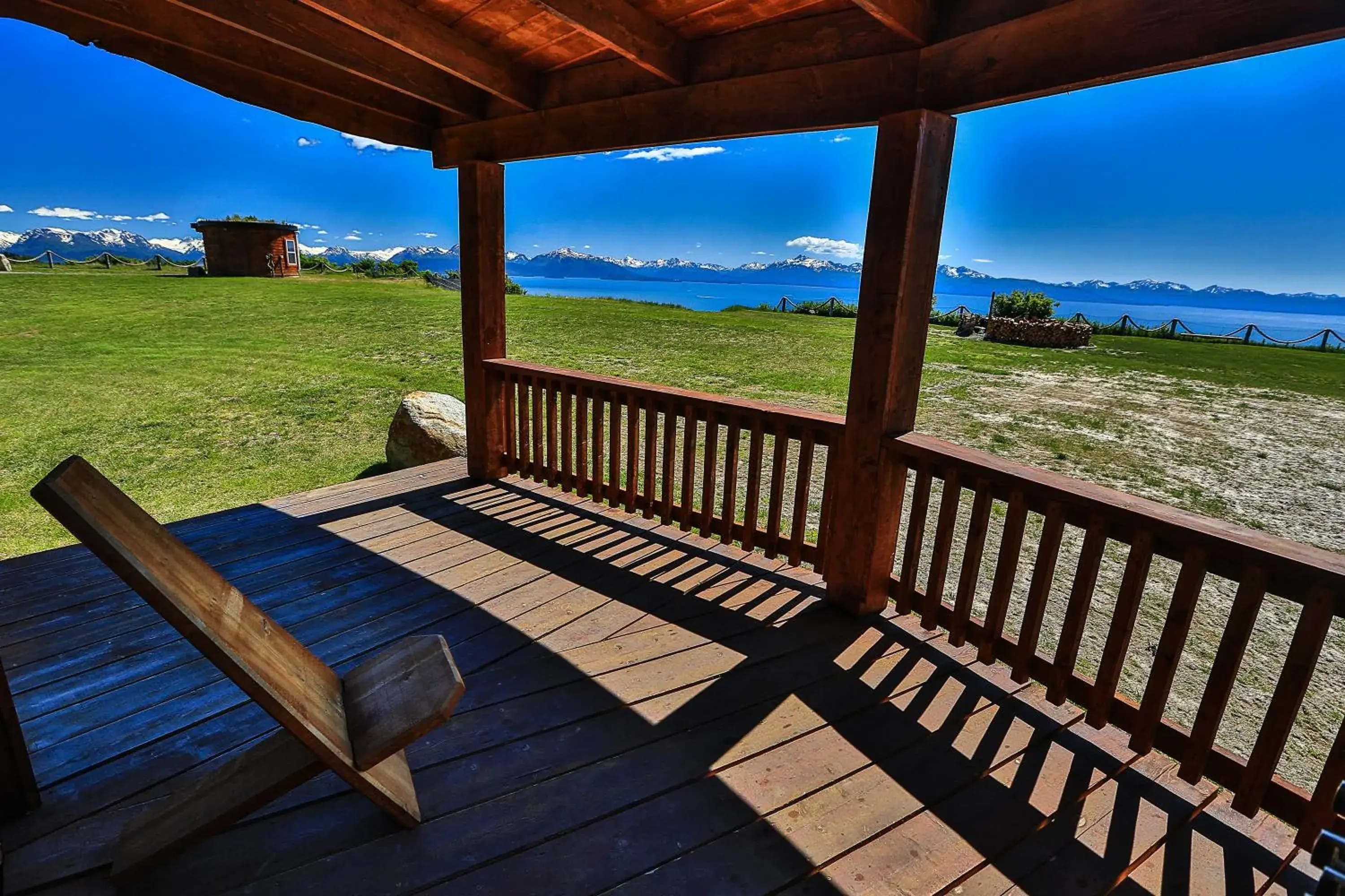 Cottage with Sea View in Kenai Peninsula Suites Cottage with Sea View in Kenai Peninsula Suites