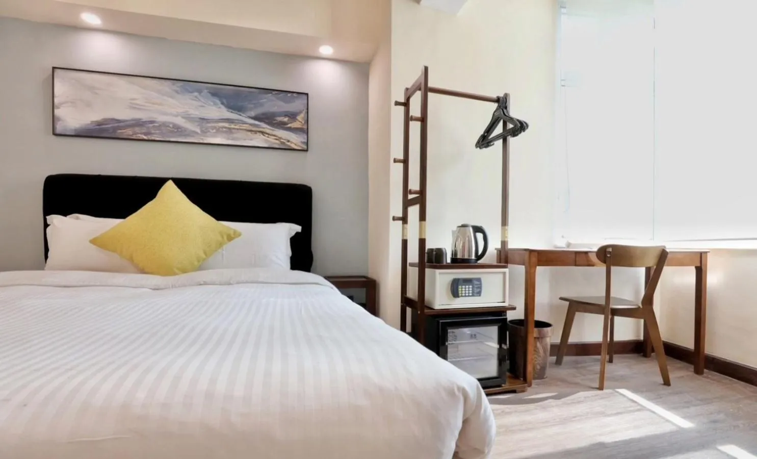 Bed in The Imperial Hotel