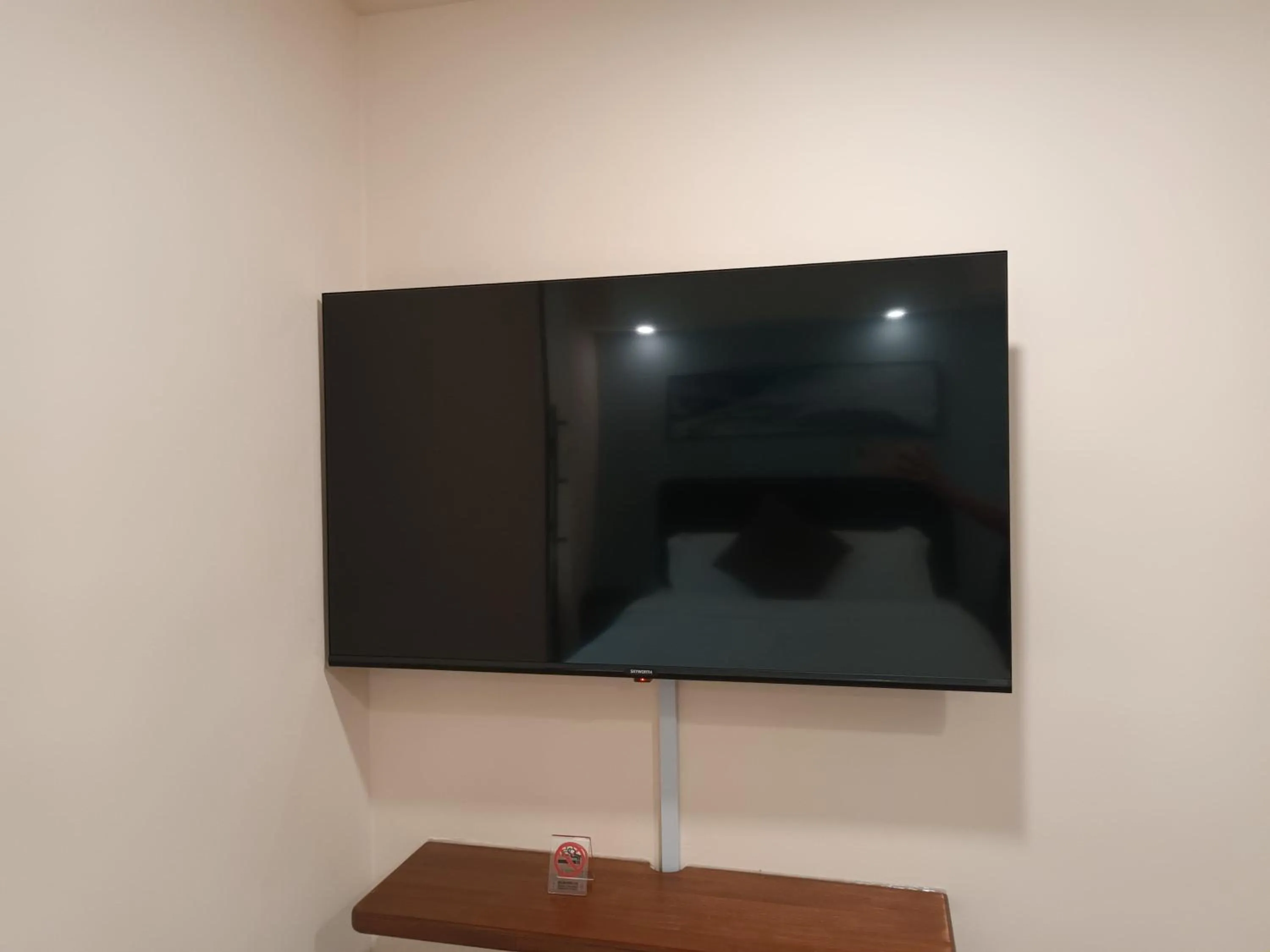 TV and multimedia in The Imperial Hotel