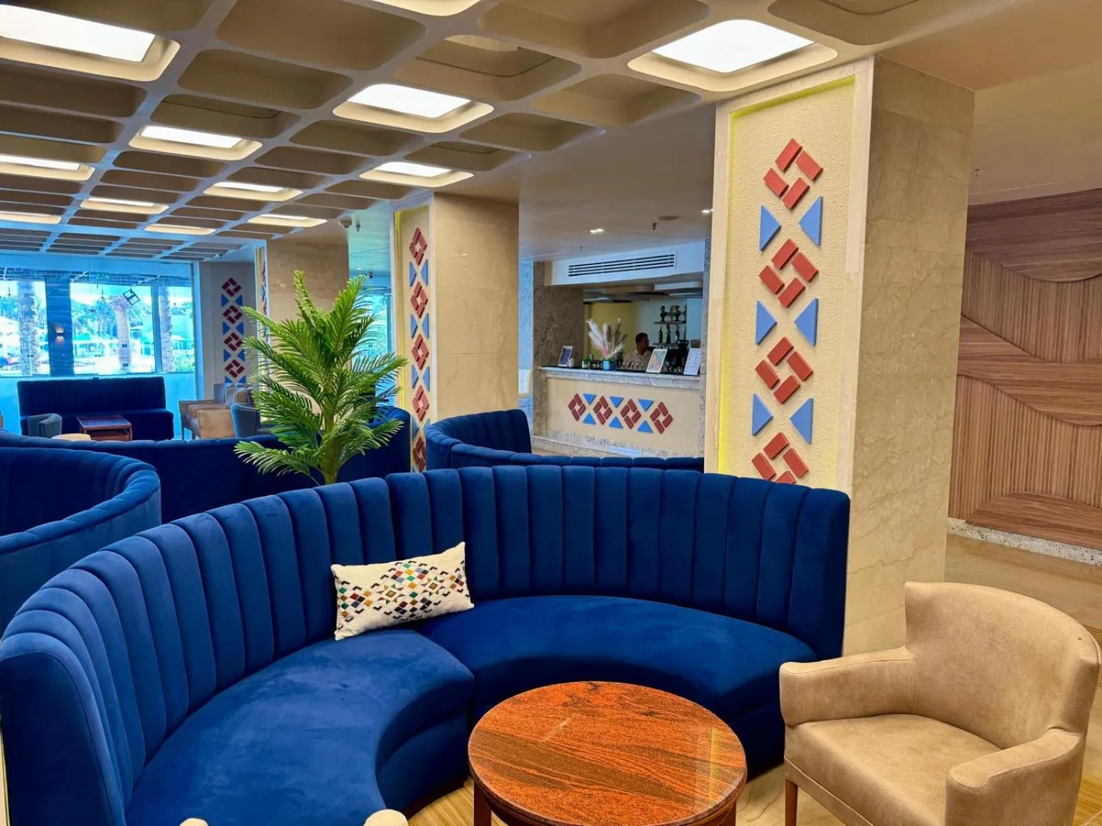 Royal Lagoons Resort & Aqua Park Families and Couples Only