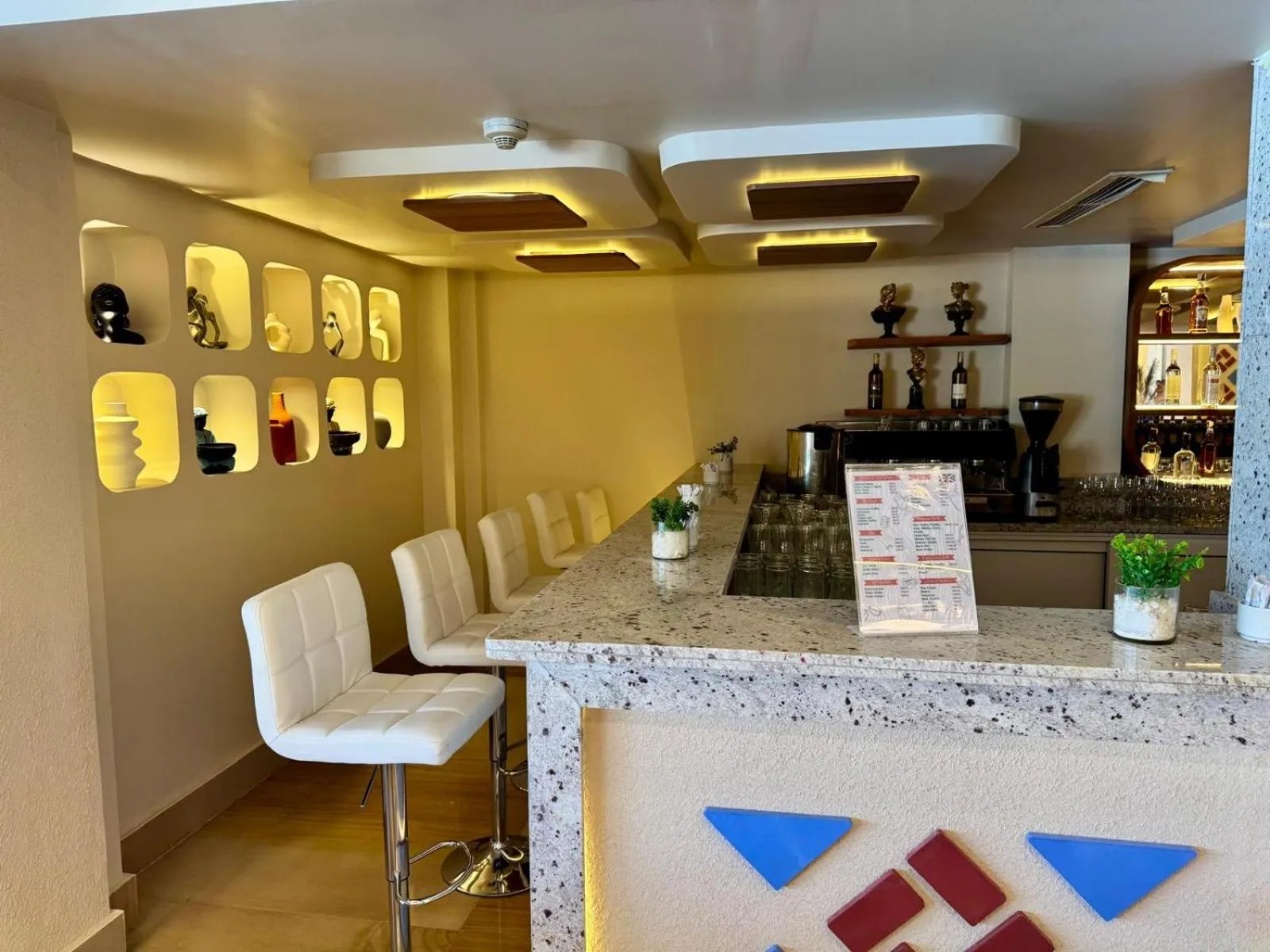 Royal Lagoons Resort & Aqua Park Families and Couples Only