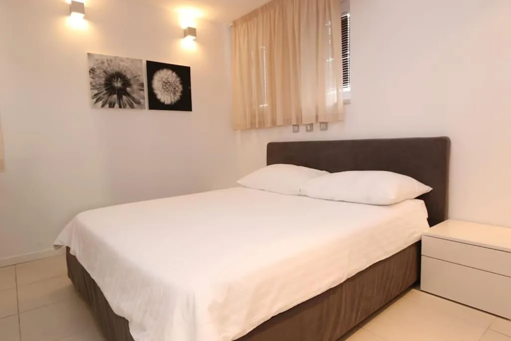 Bed in Kristal Paris Resort